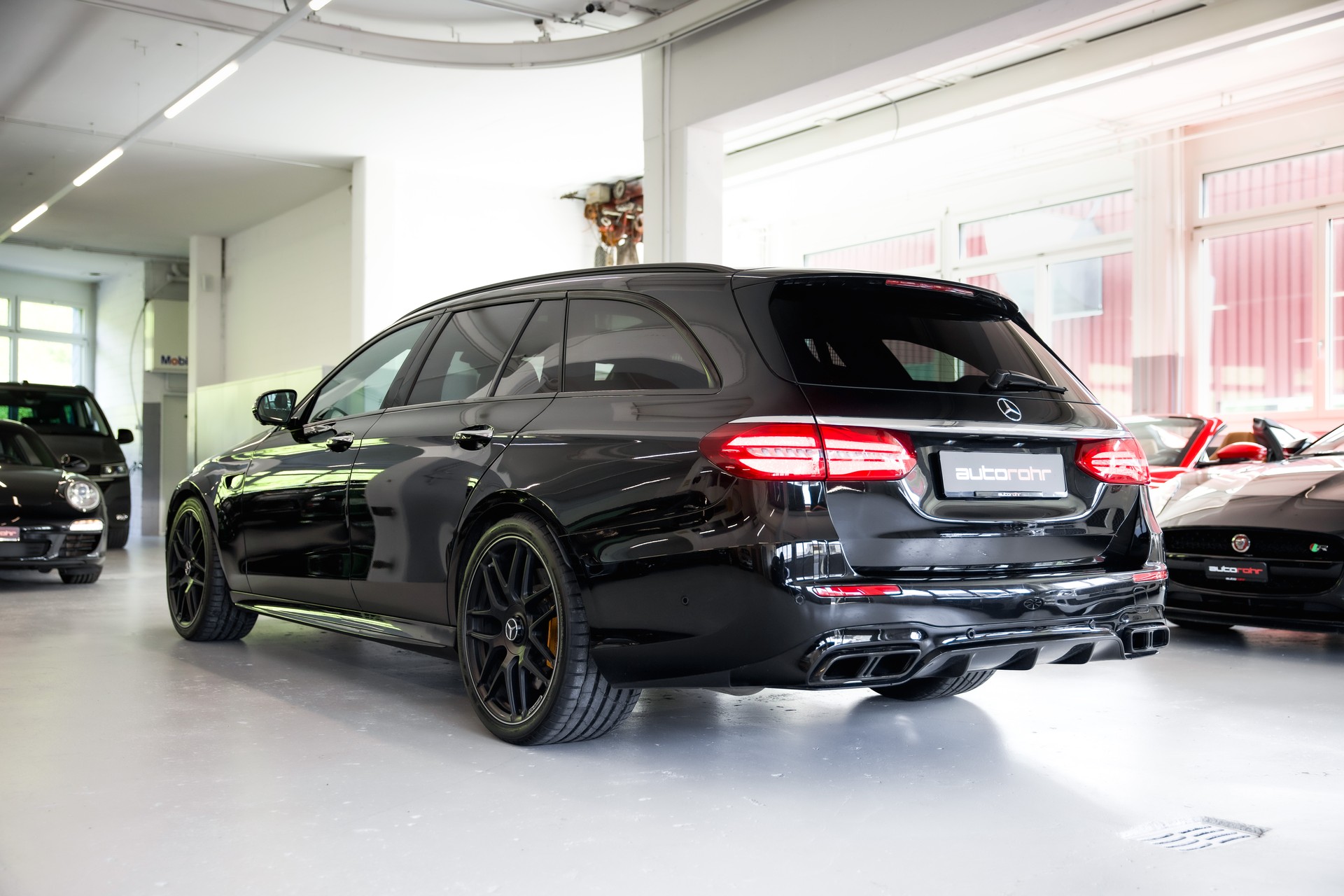 MERCEDES-BENZ E 63 AMG S 4 Matic 9G-Tronic-image-6