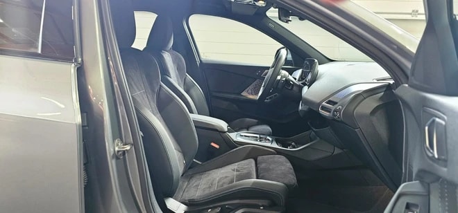 BMW 120 M Sport Steptronic inkl. *** Werksgarantie *** + AHK-image-23