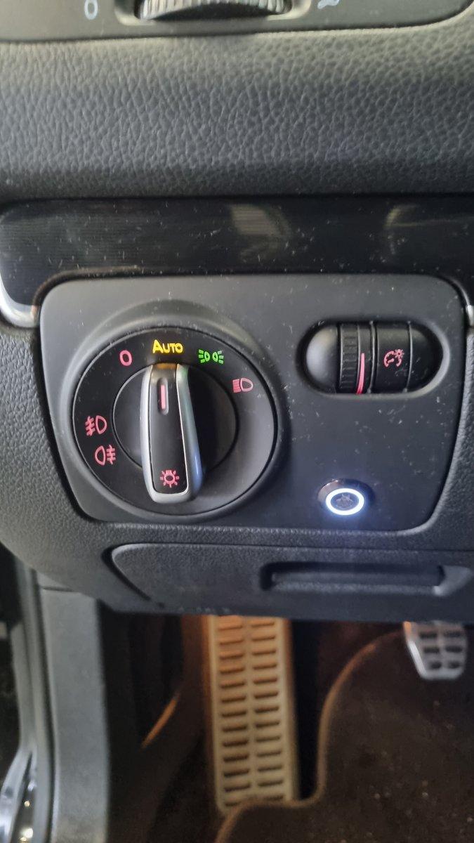 VW Golf VI 2.0 TSI GTI-image-14