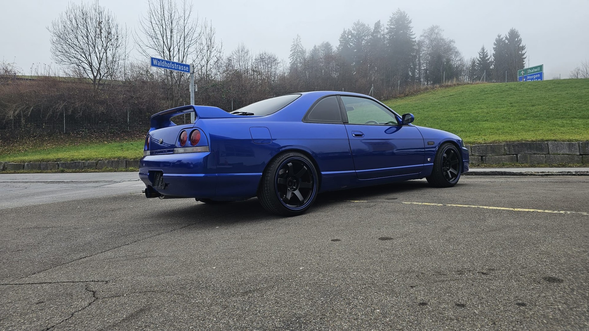 NISSAN Skyline GT-showroom-element-3