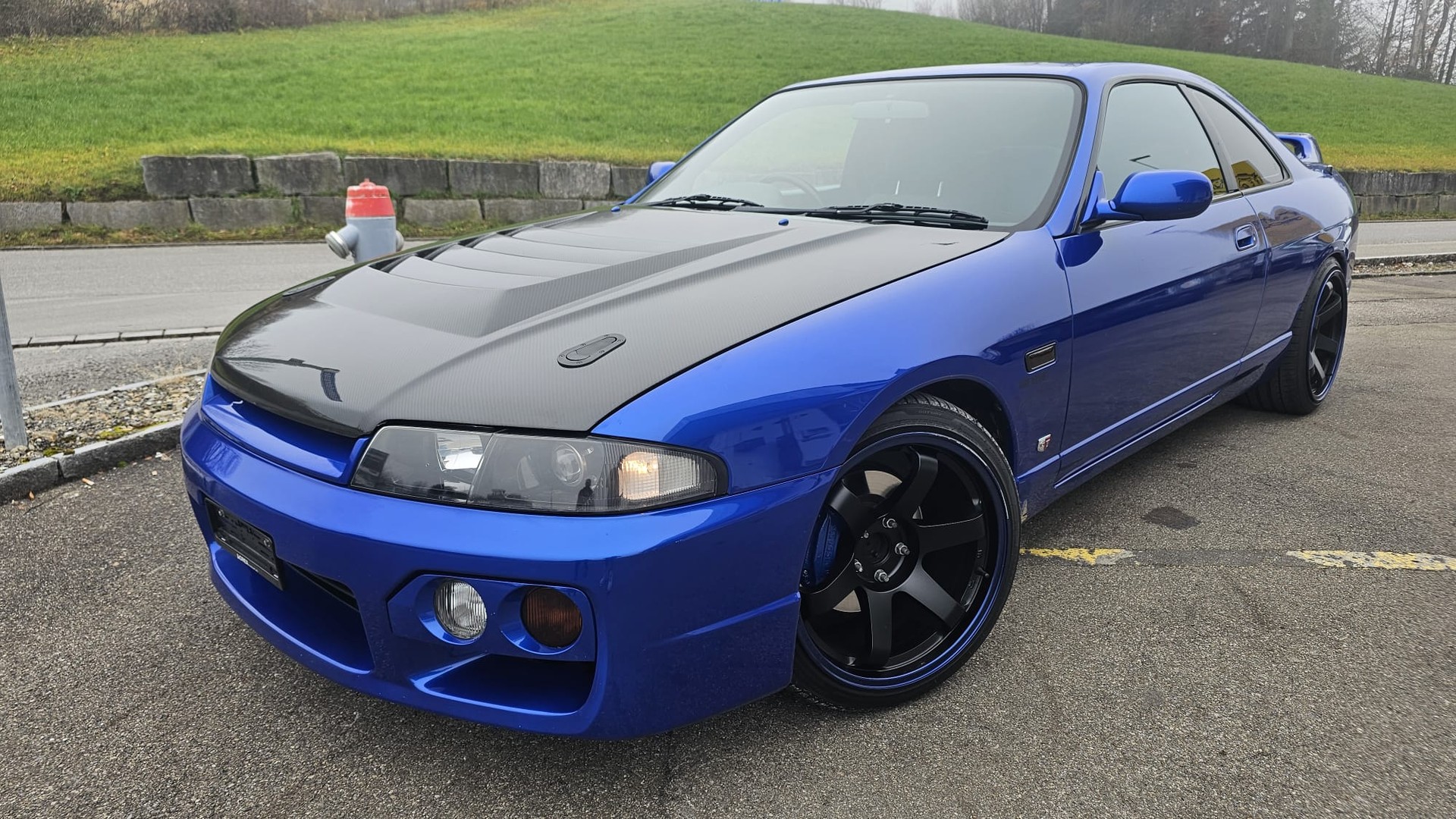 NISSAN Skyline GT-showroom-element-1