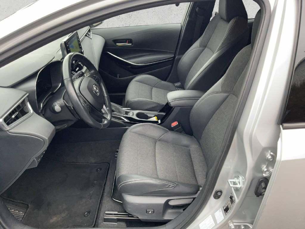 TOYOTA Corolla 2.0 HSD Trend-image-8