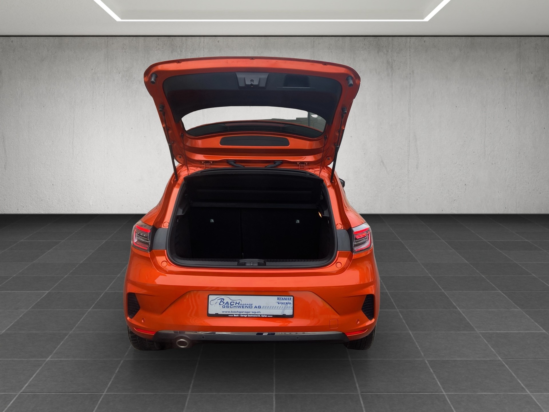 RENAULT Clio 1.0 Techno-image-13
