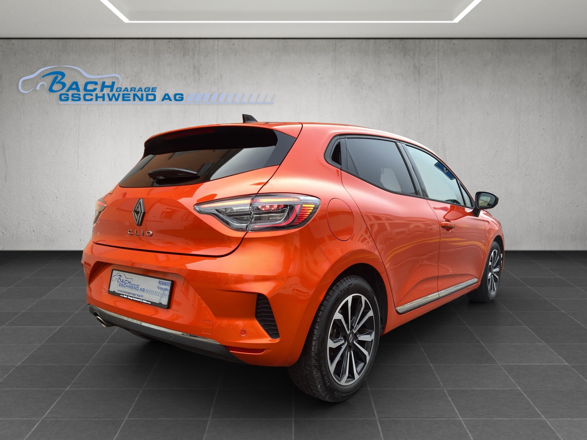 RENAULT Clio 1.0 Techno-image-3