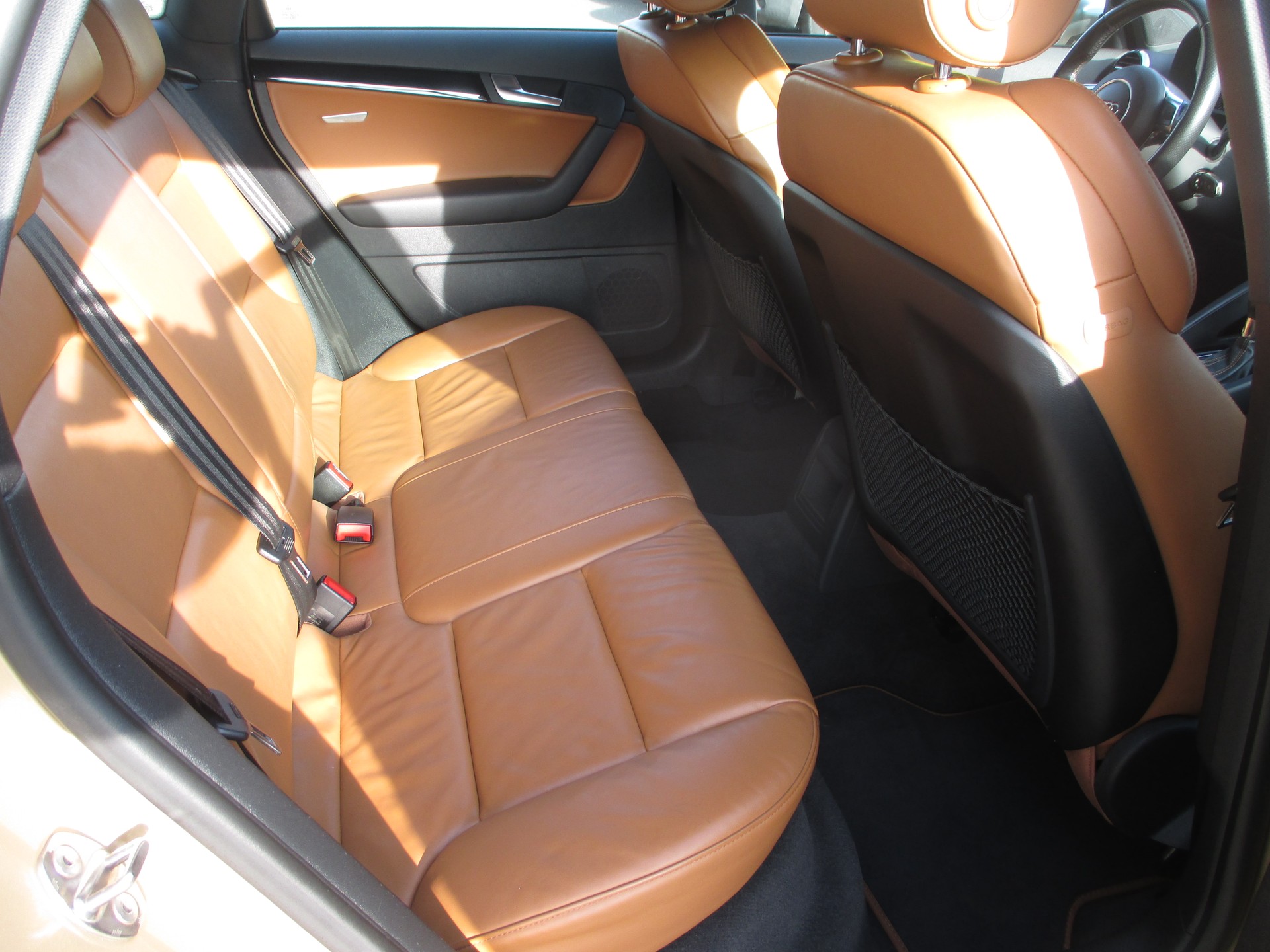 AUDI RS3 Sportback 2.5 TFSI quattro S-tronic-image-13