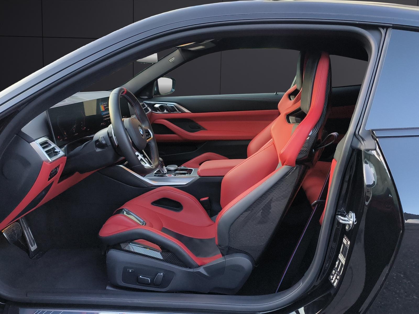 BMW M4 Competition xDrive Coupé-image-11