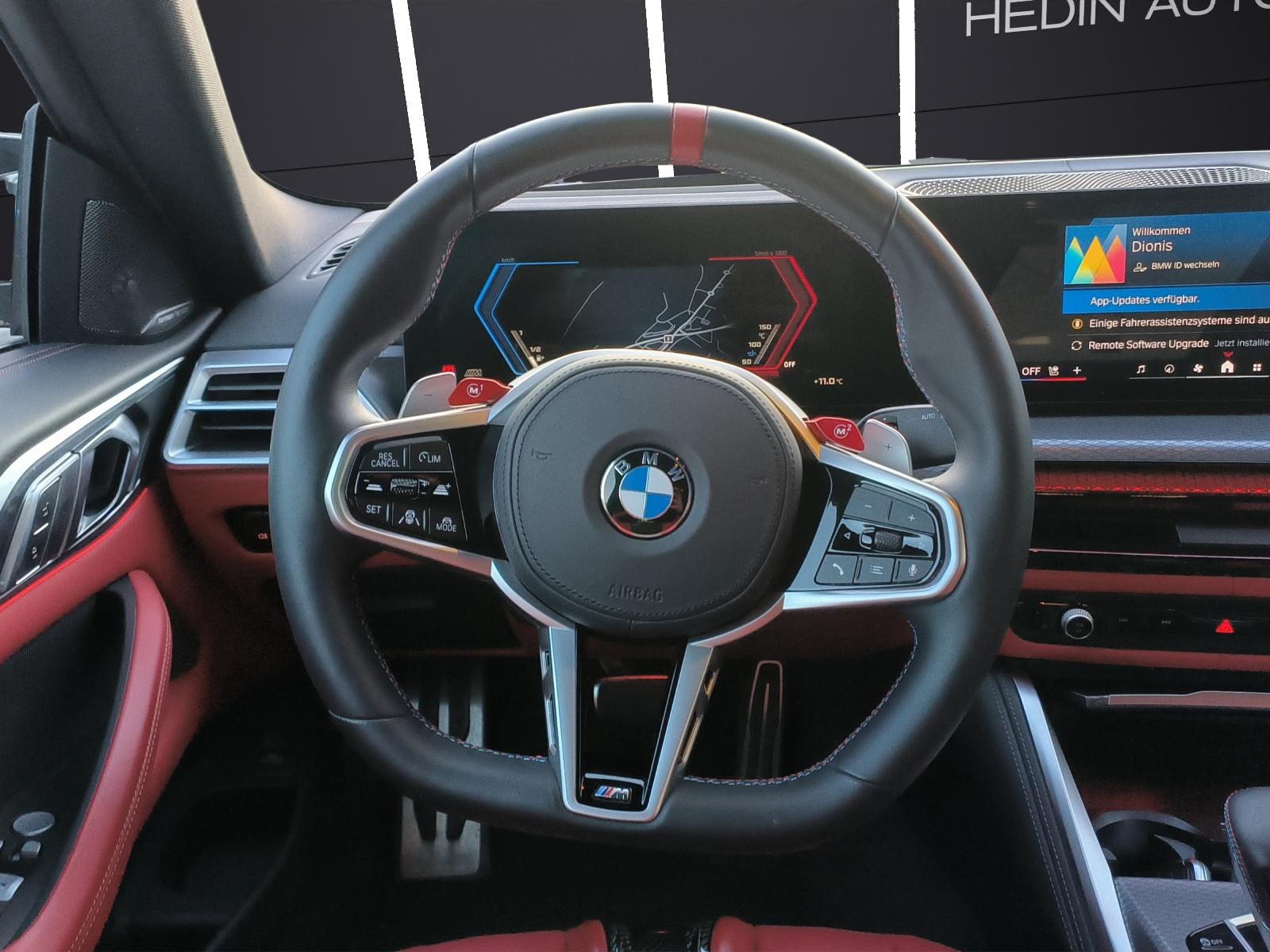 BMW M4 Competition xDrive Coupé-image-16