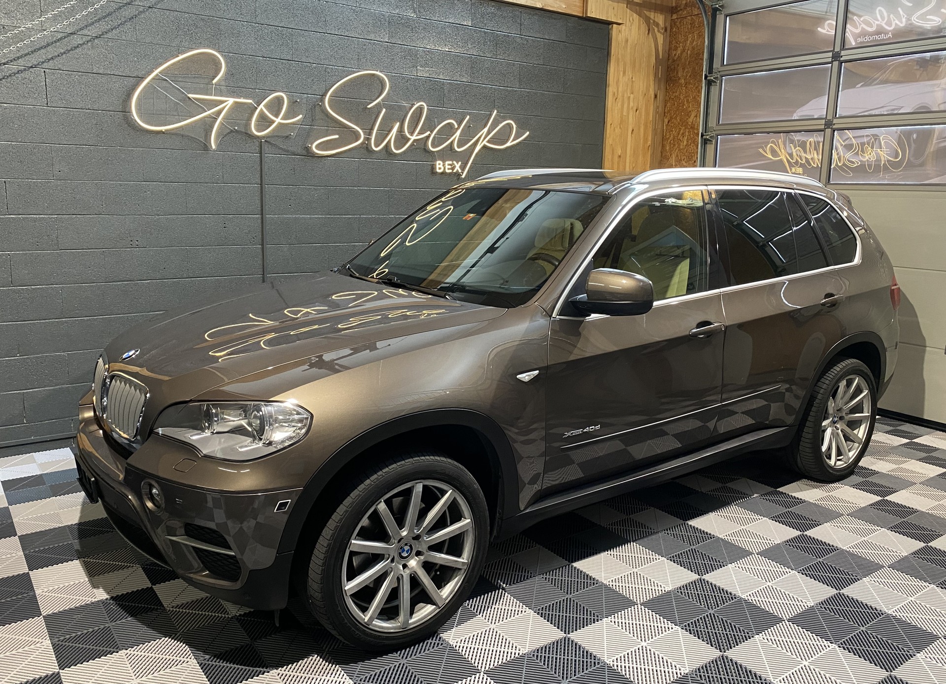 BMW X5 xDrive 40d Steptronic-image-6