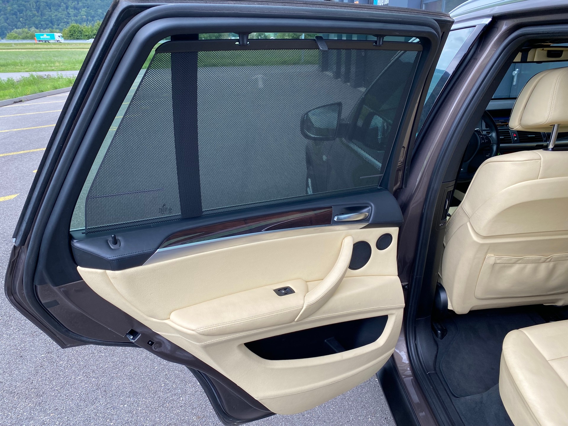 BMW X5 xDrive 40d Steptronic-image-15