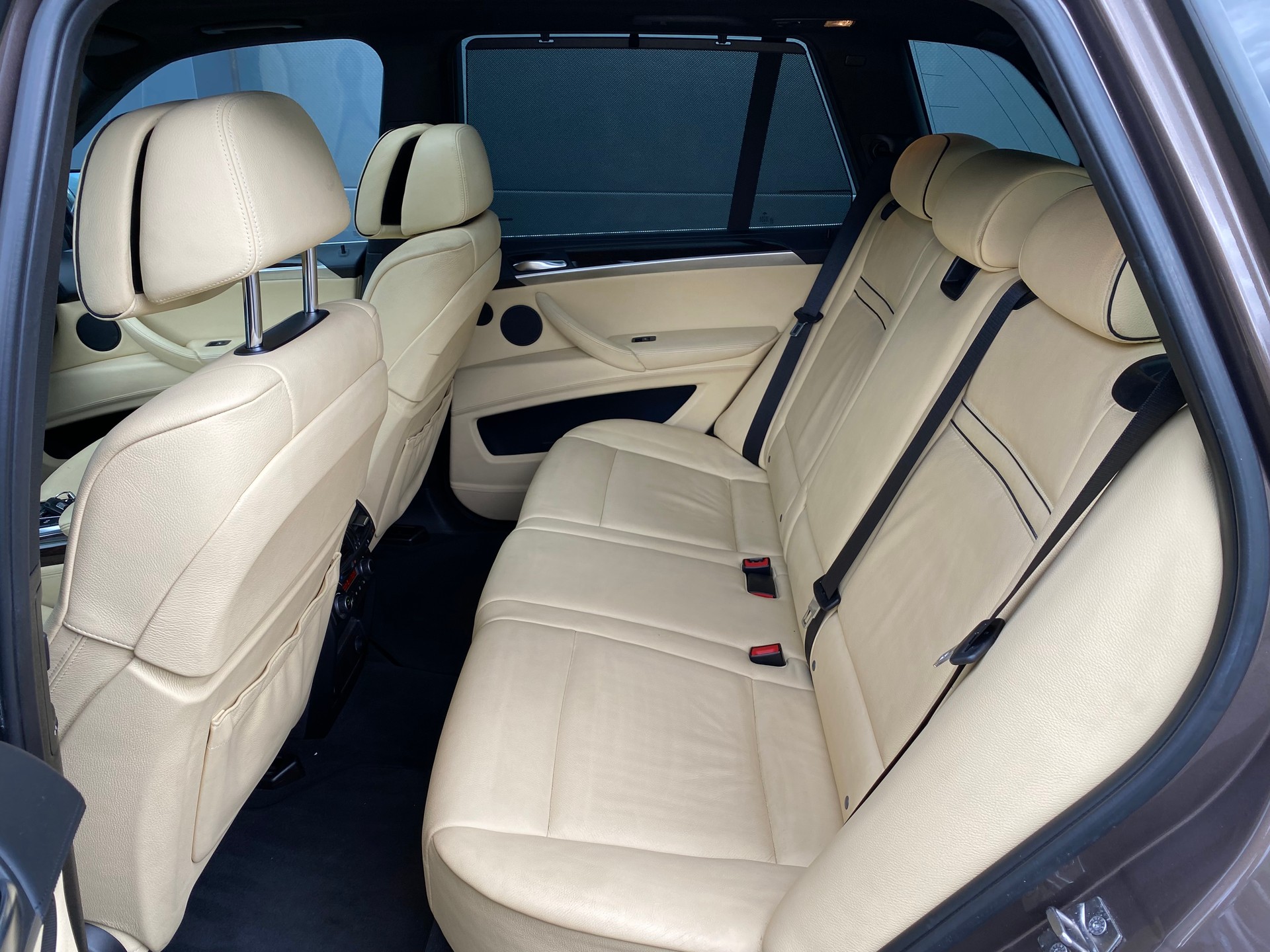 BMW X5 xDrive 40d Steptronic-image-17