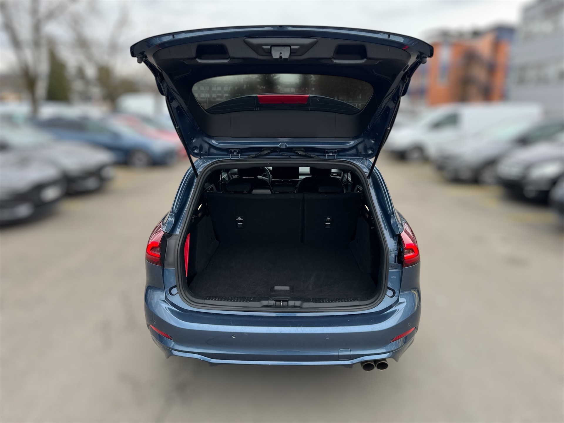 FORD Focus 1.0 MHEV ST-Line Vignale Automat-image-7