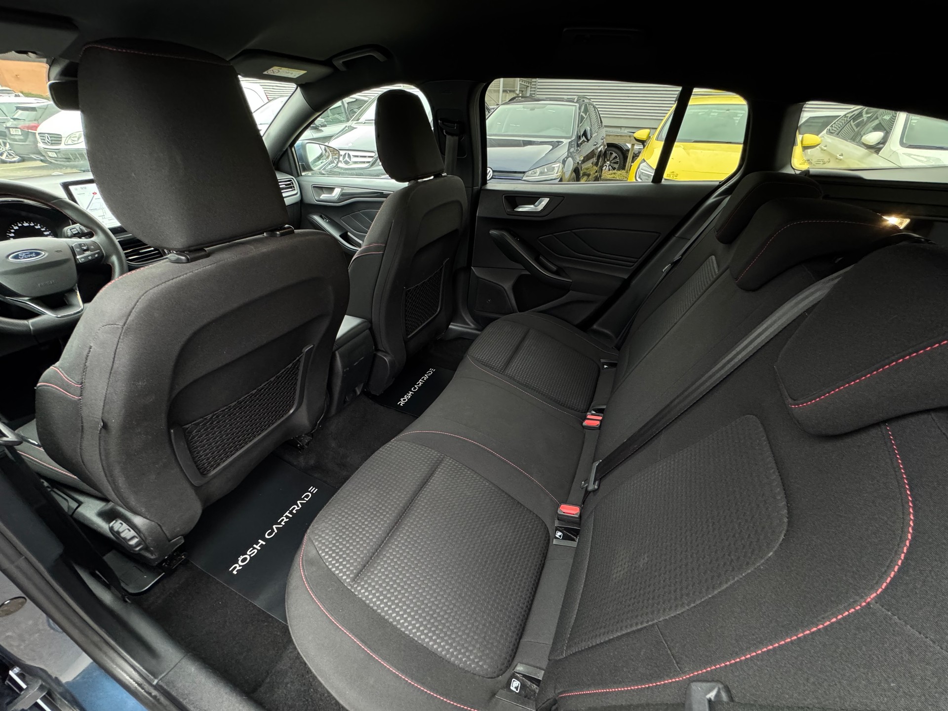 FORD Focus 1.0 MHEV ST-Line Vignale Automat-image-9