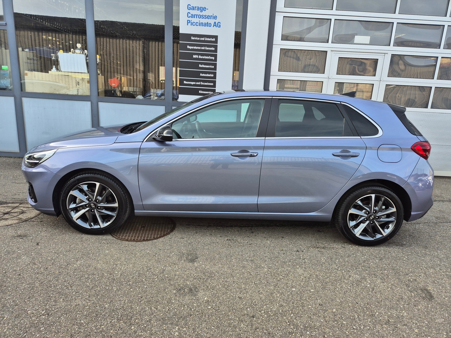 HYUNDAI i30 1.5 T-GDi Vertex 48V MH DCT-image-1