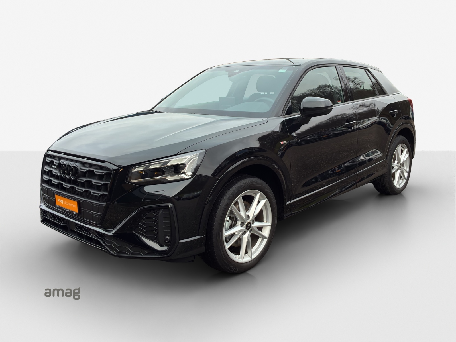 AUDI Q2 40 TFSI S line quattro S-tronic-image-0