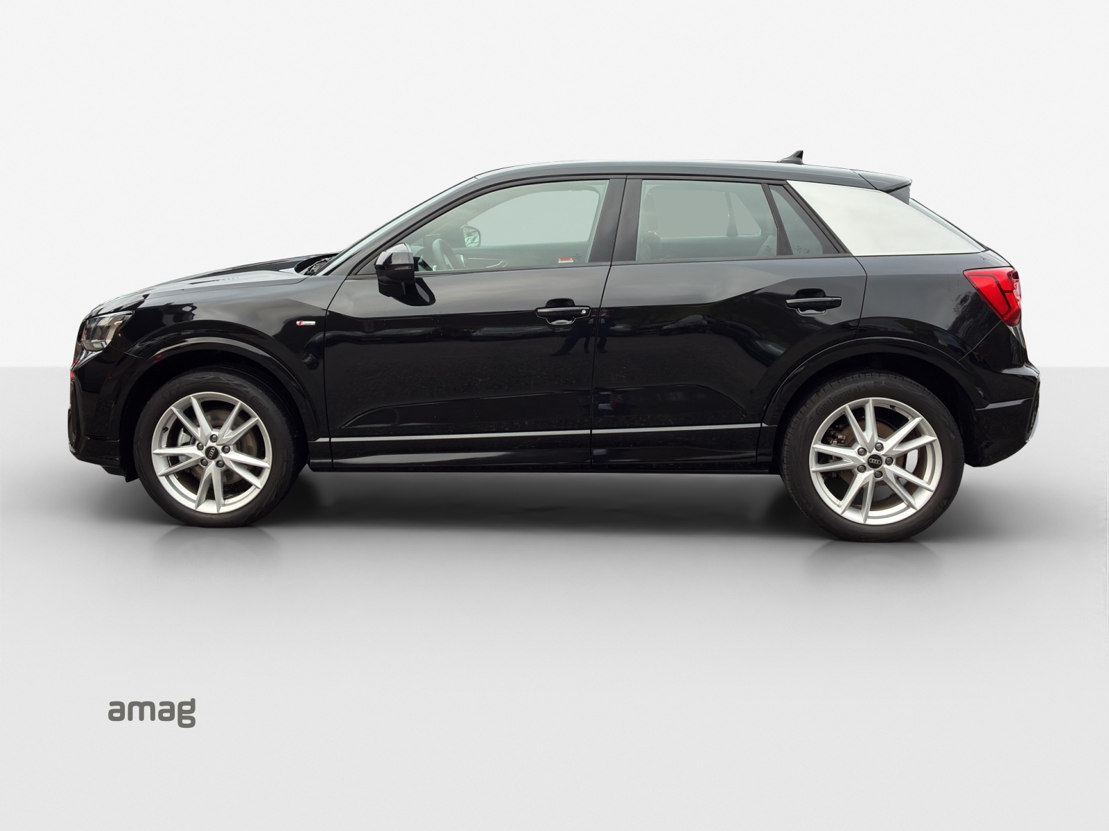AUDI Q2 40 TFSI S line quattro S-tronic-image-1