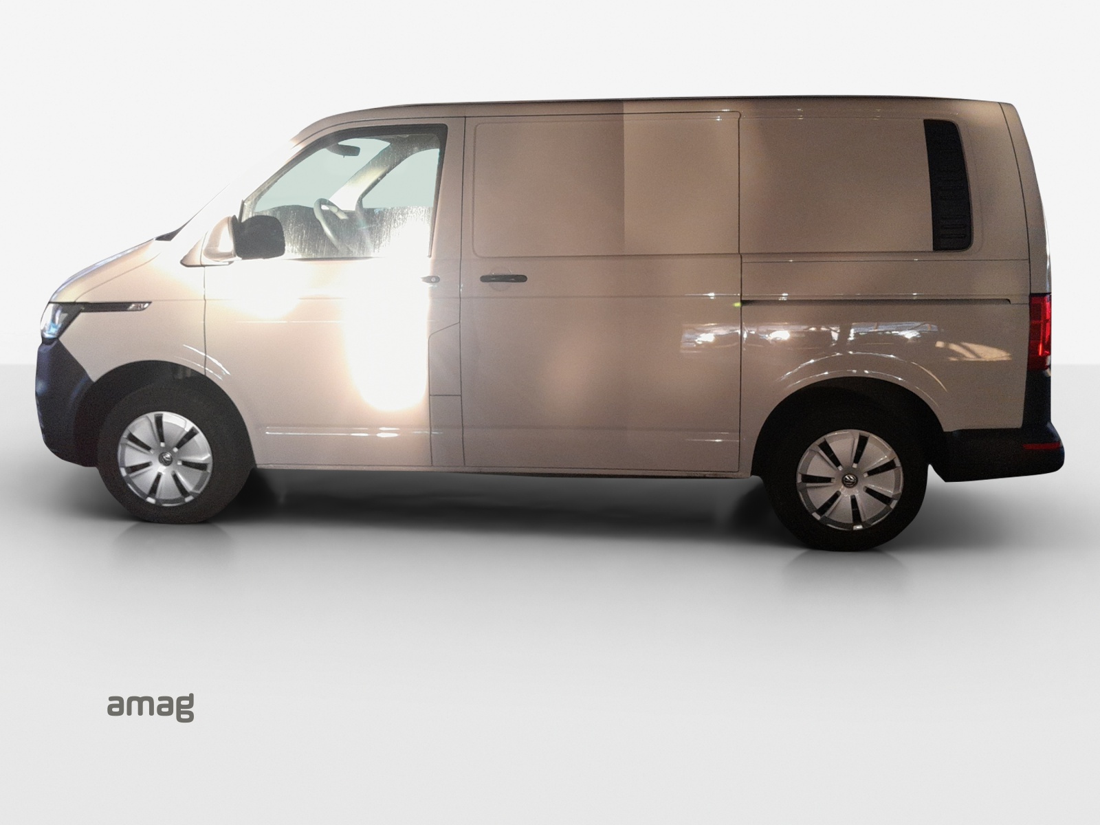 VW T6.1 2.0 TDI-image-1