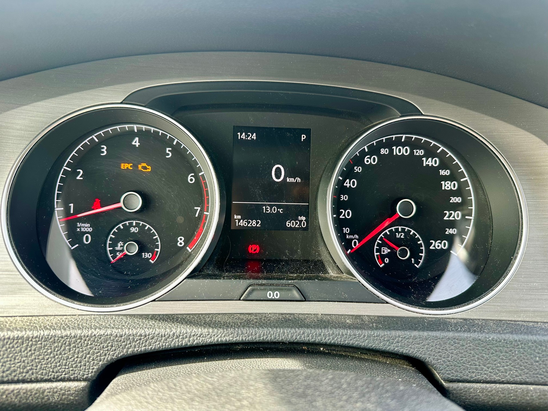 VW Golf Variant 1.4 TSI Comfortline DSG-image-14