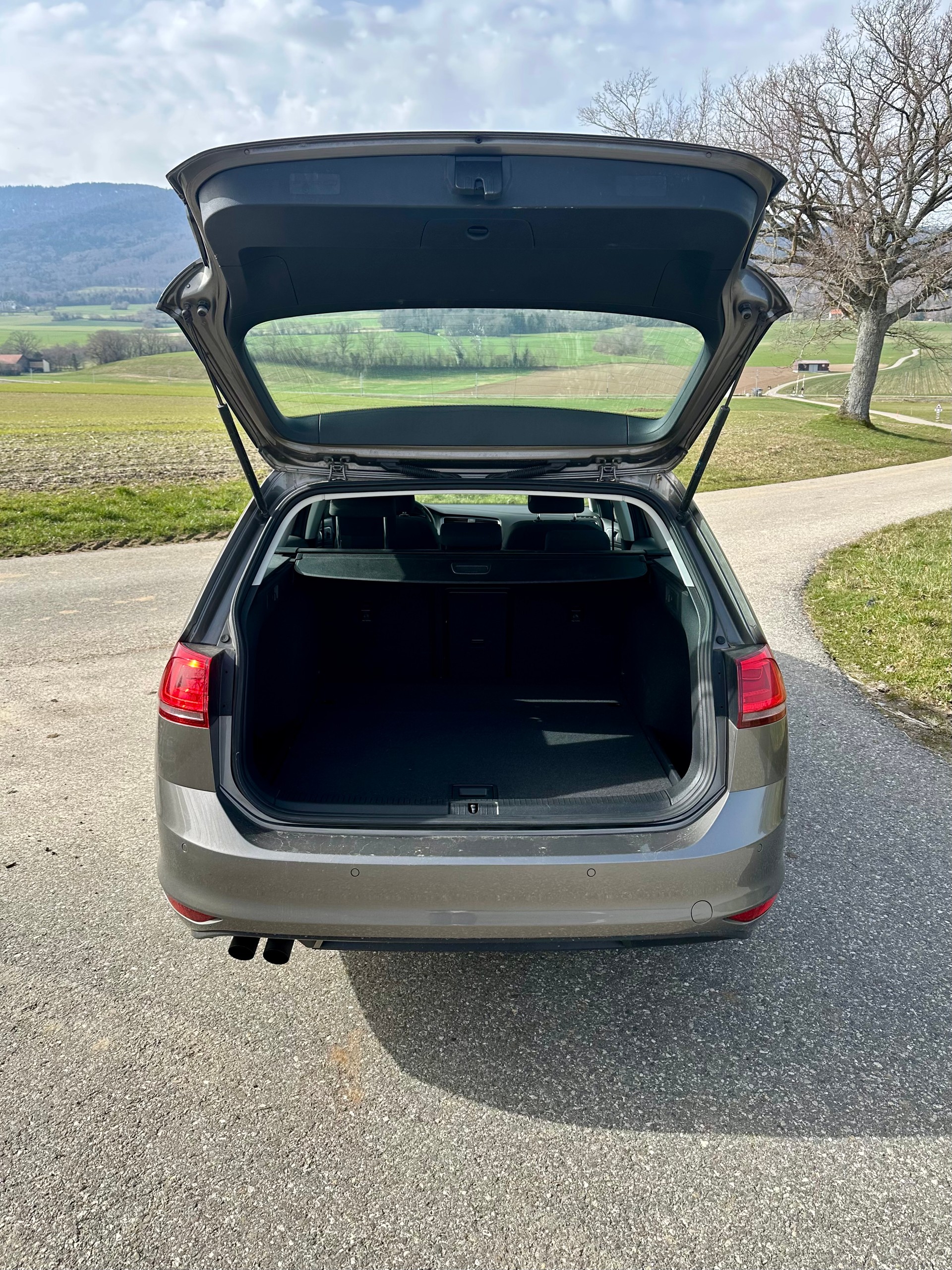 VW Golf Variant 1.4 TSI Comfortline DSG-image-7