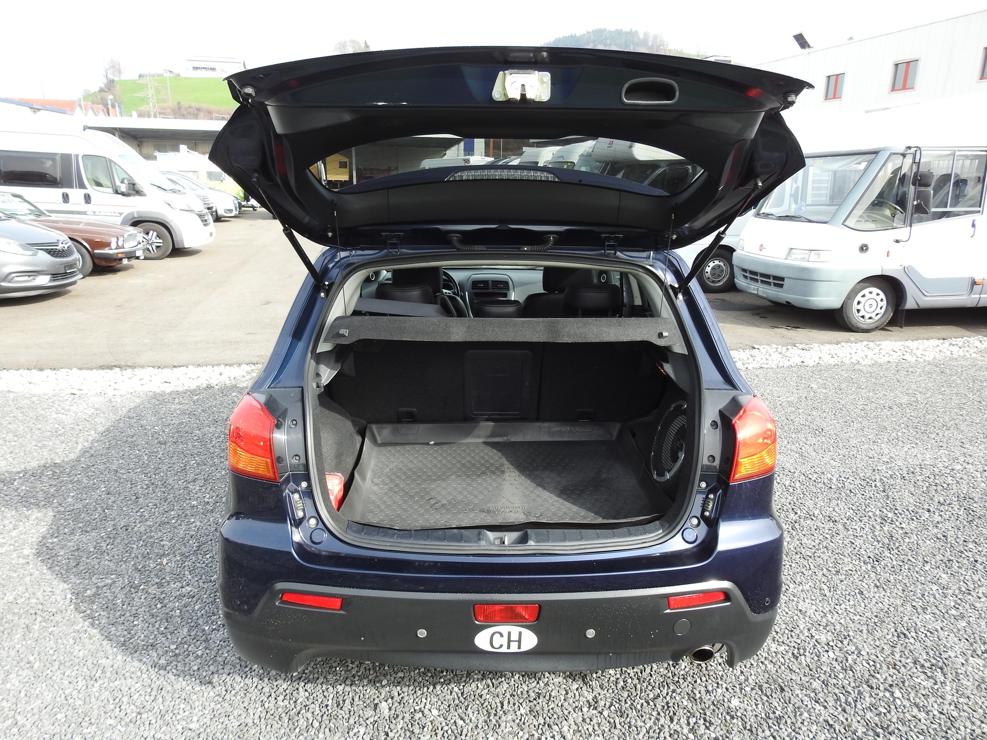 MITSUBISHI ASX 1.8 DID Intense 4WD-image-9