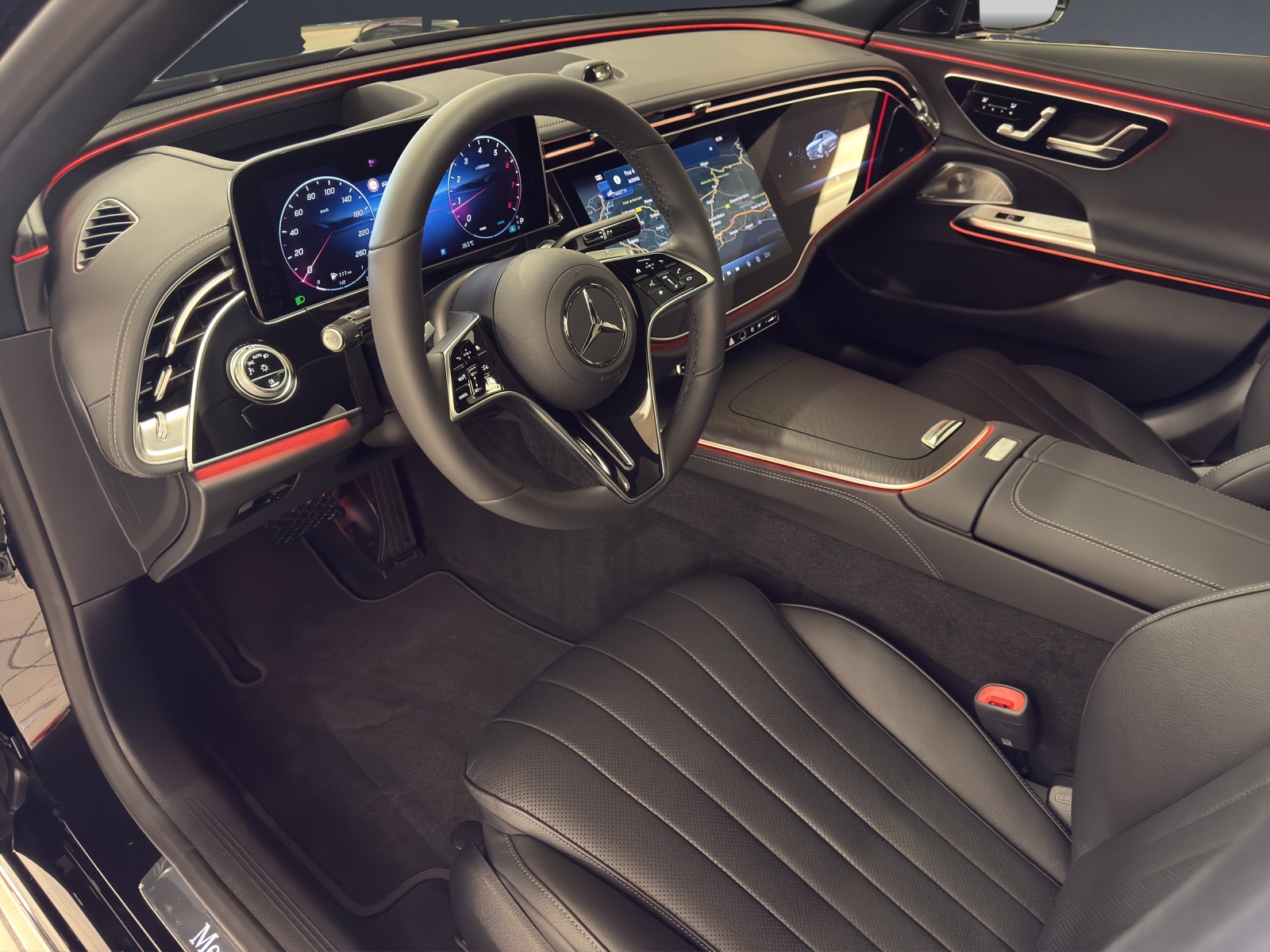 MERCEDES-BENZ E 450 4M Berline-image-10