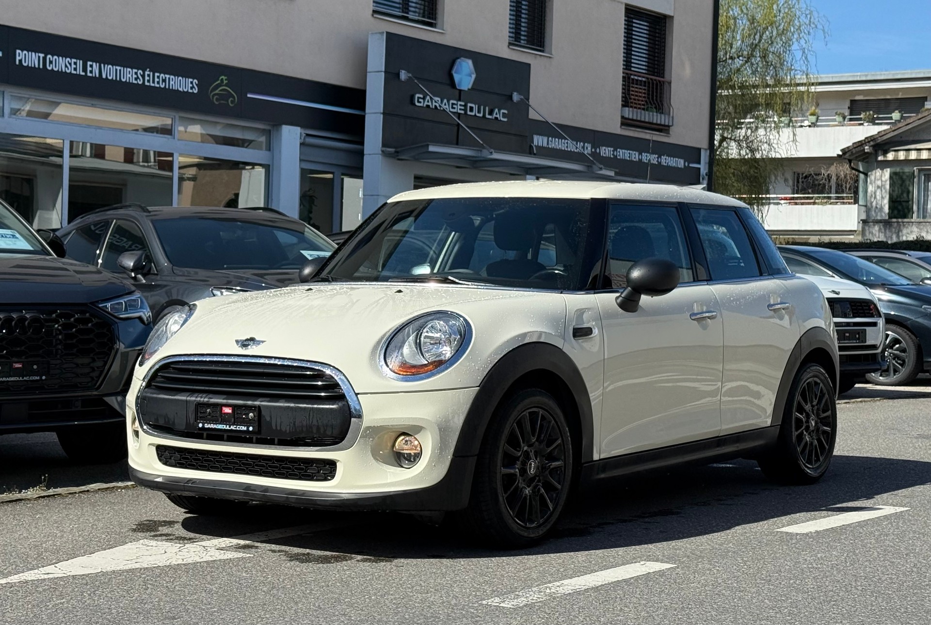 MINI One First-image-0