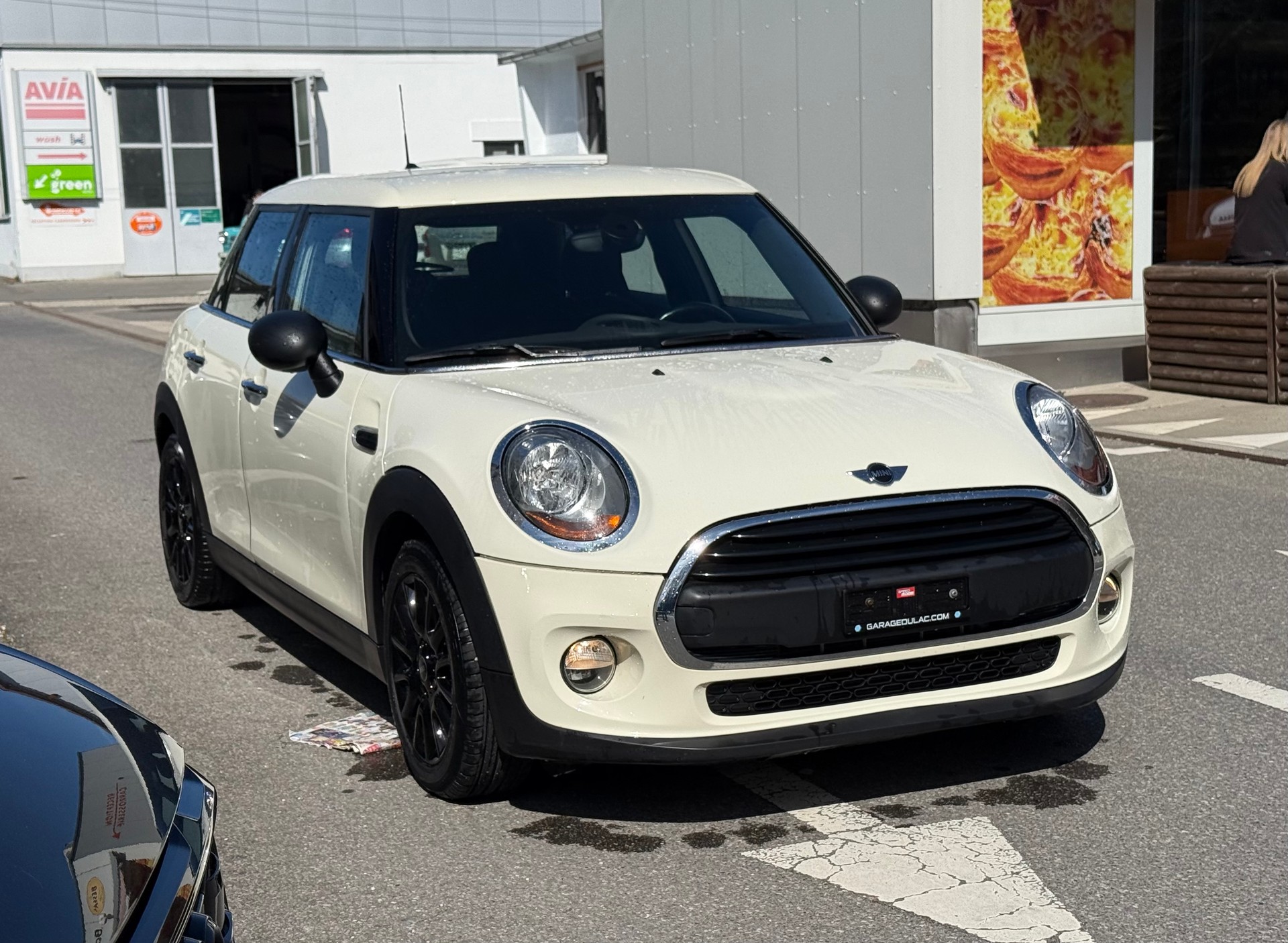 MINI One First-image-2
