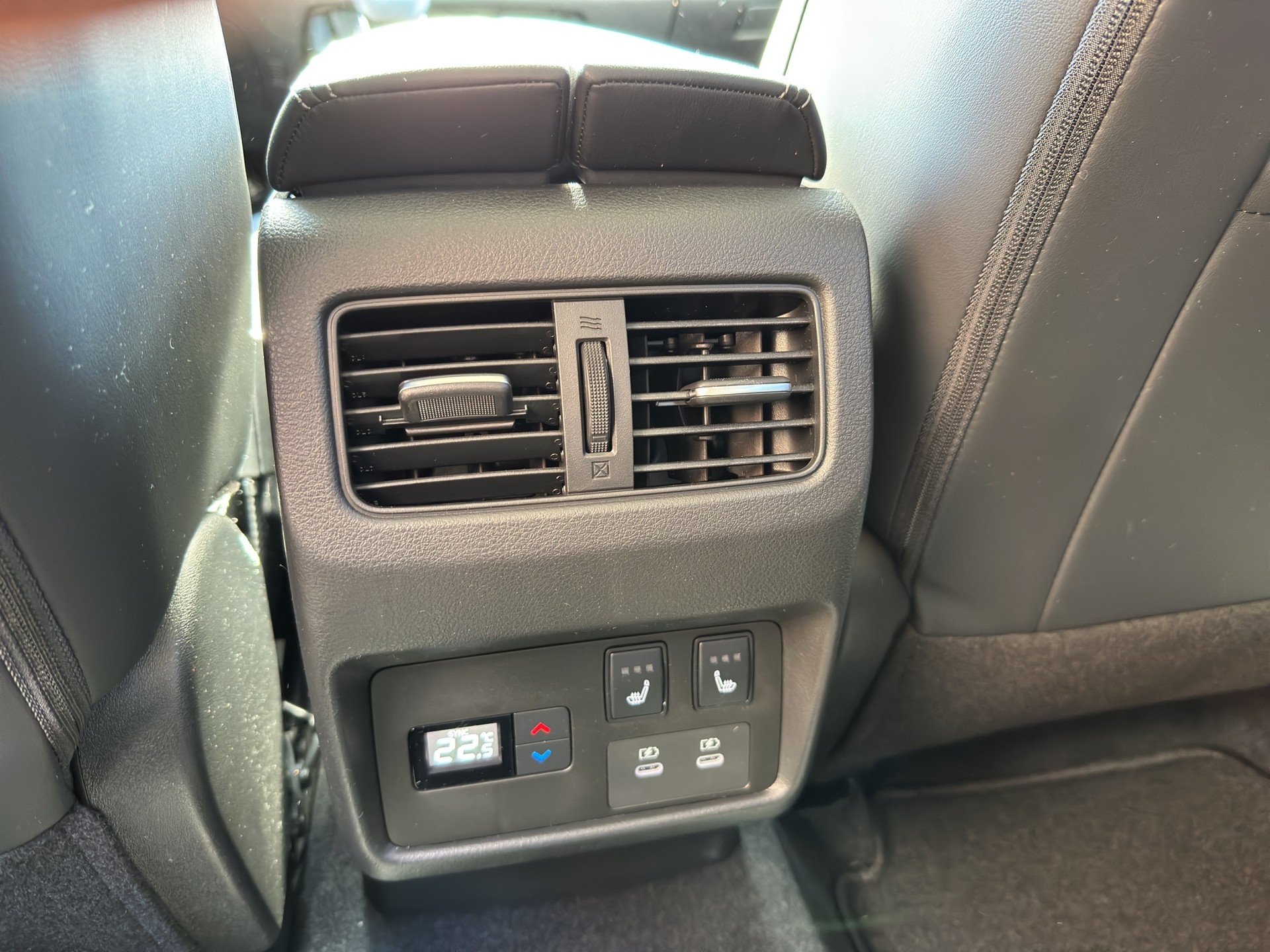 NISSAN X-Trail 1.5 VC-T MHEV N-Connecta-image-14