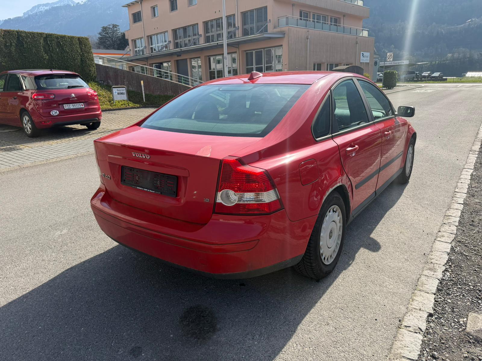 VOLVO S40 1.8 Momentum-showroom-element-3