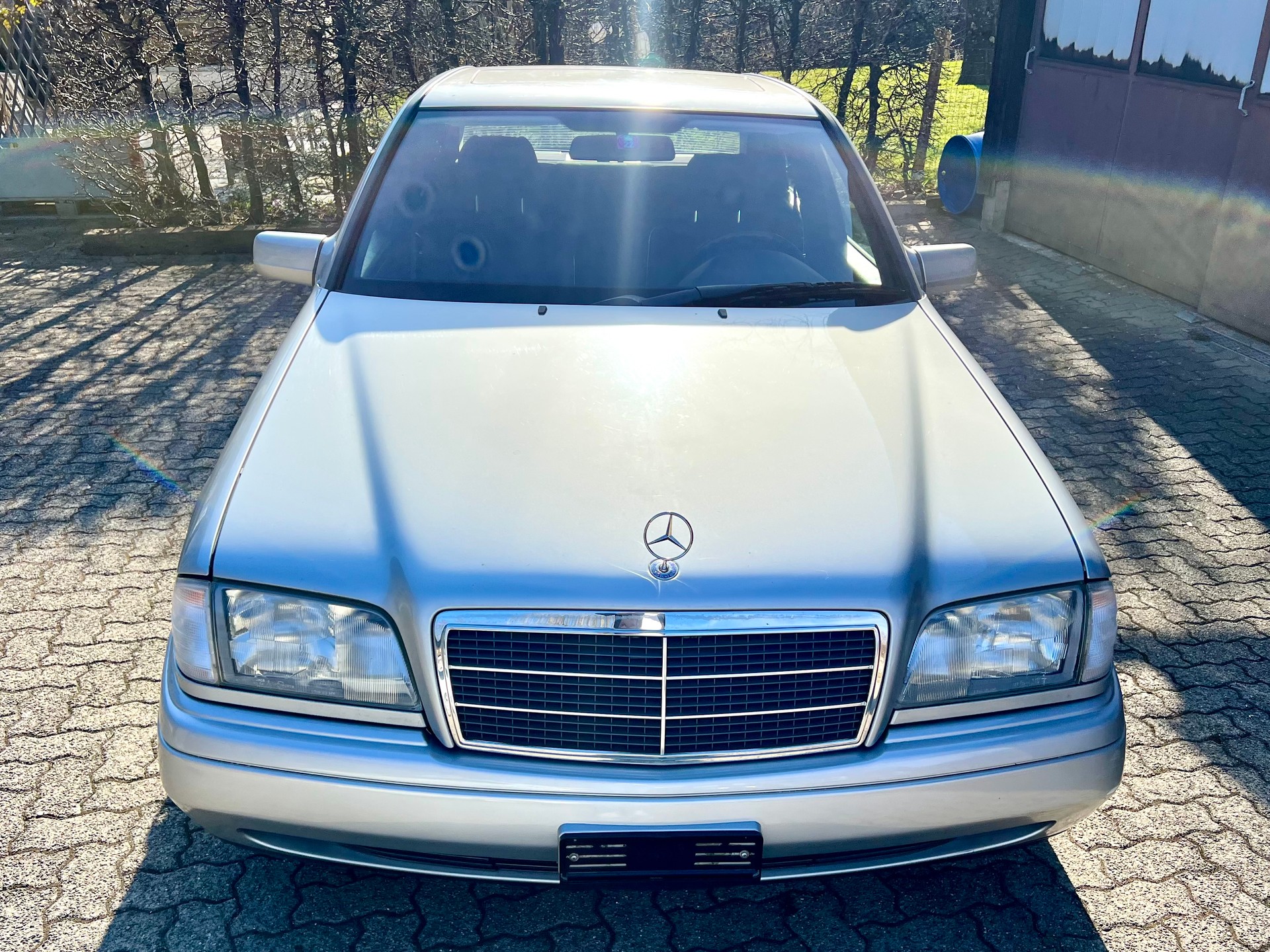 MERCEDES-BENZ C 220 Sport-image-10