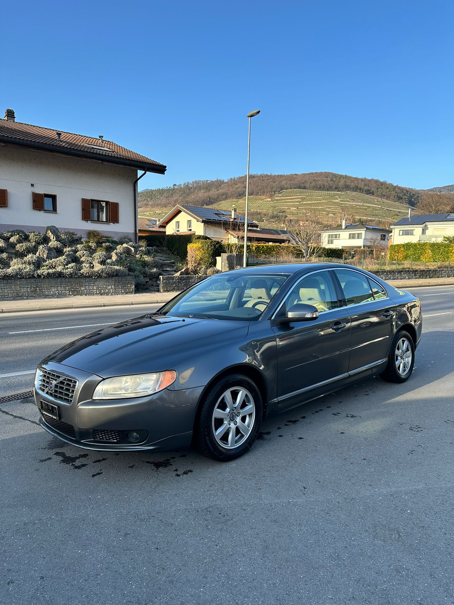 VOLVO S80 2.5T Momentum