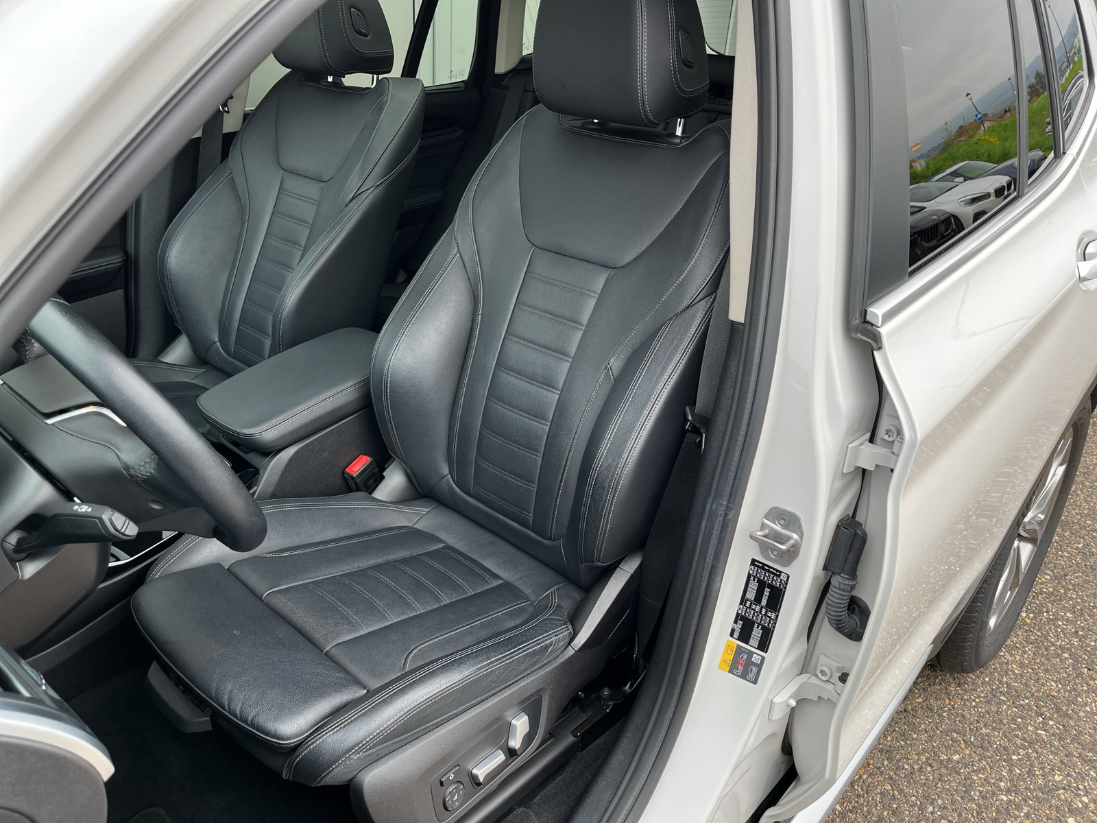 BMW X3 xDrive 30e-image-9
