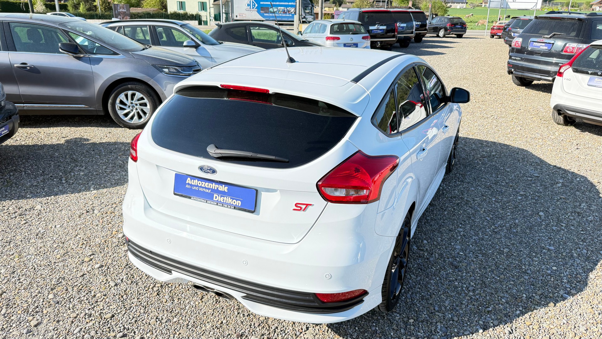 FORD Focus 2.0 SCTi ST3-image-19