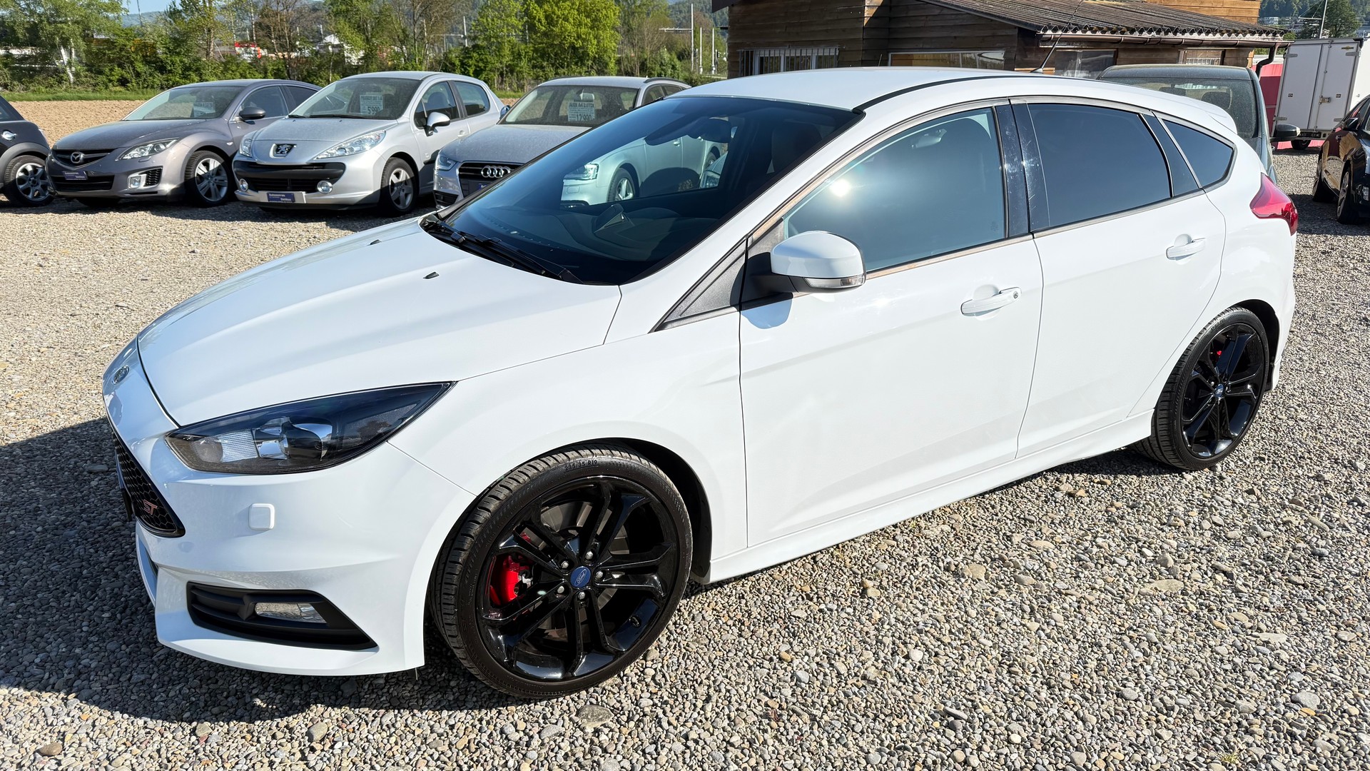 FORD Focus 2.0 SCTi ST3-image-10
