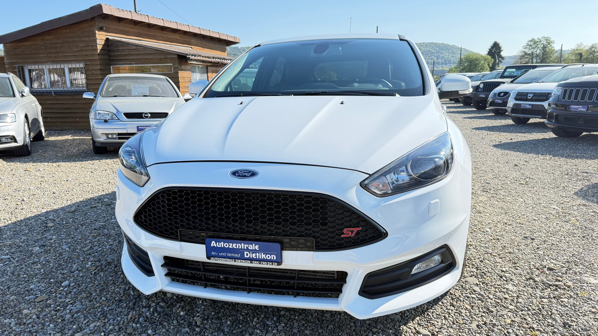 FORD Focus 2.0 SCTi ST3-image-12