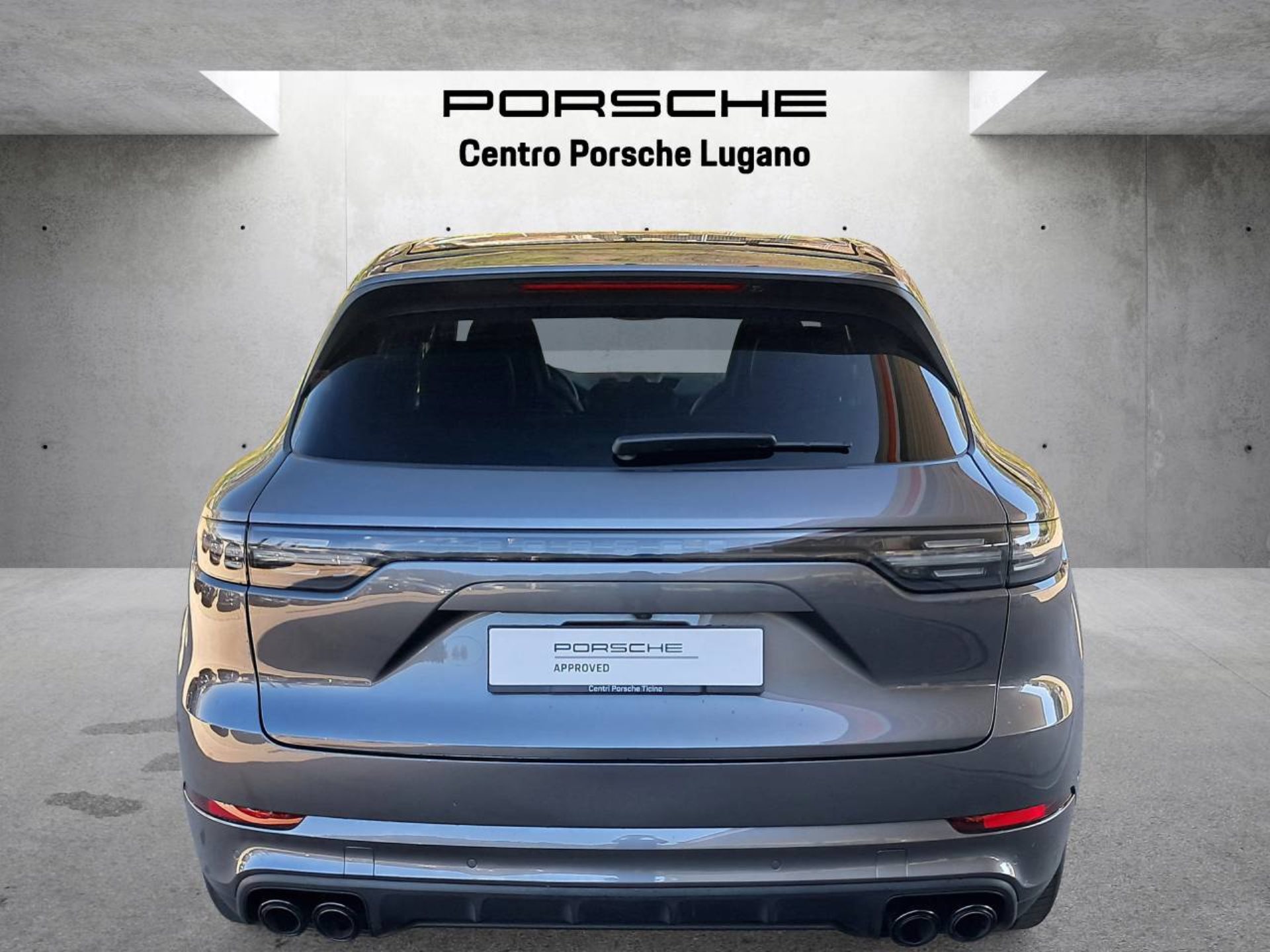 PORSCHE Cayenne E-Hybrid (MY22)-image-10