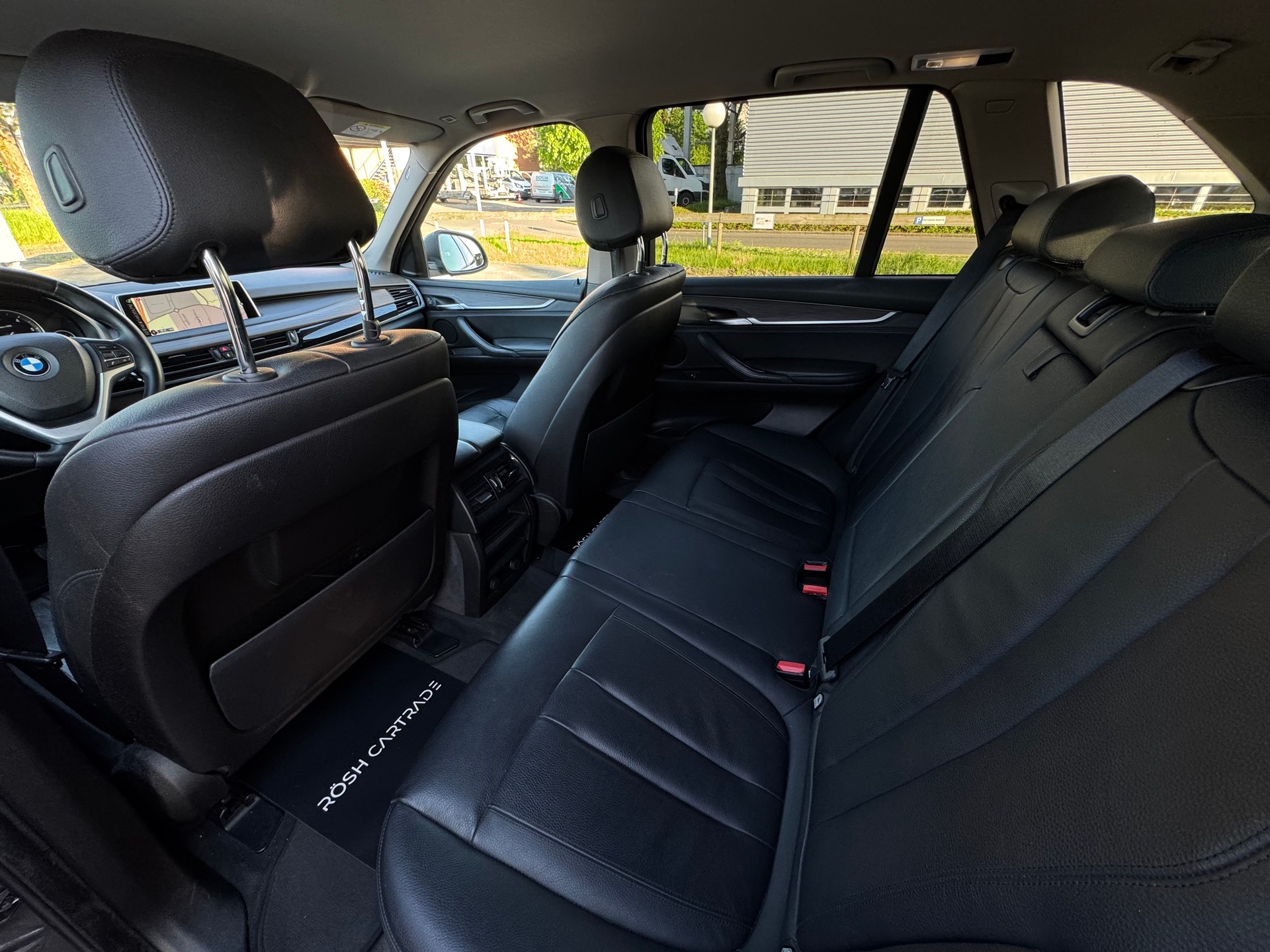 BMW X5 xDrive 30d Steptronic-image-9