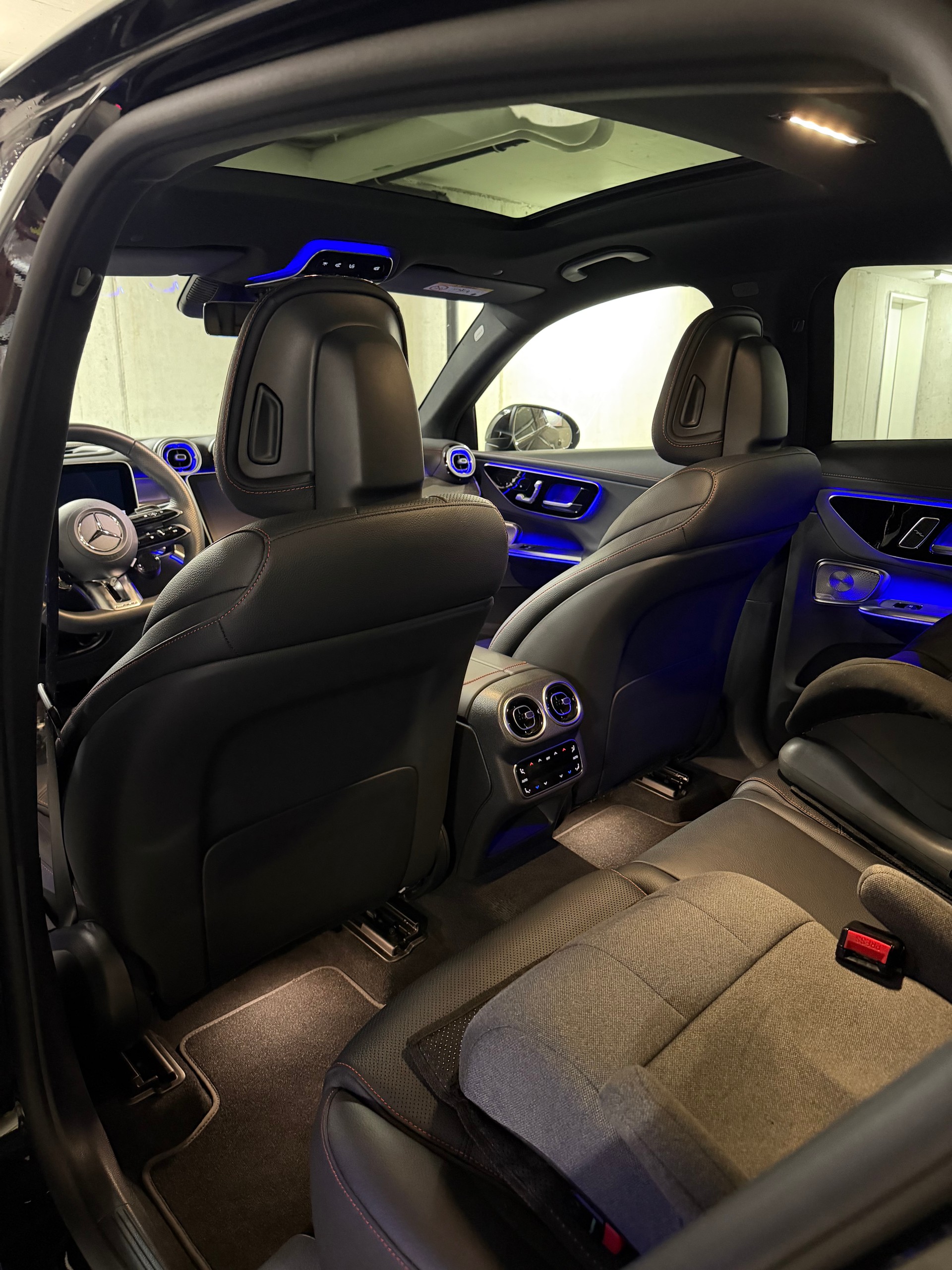 MERCEDES-BENZ GLC 43 AMG Executive Edition 4matic-image-5