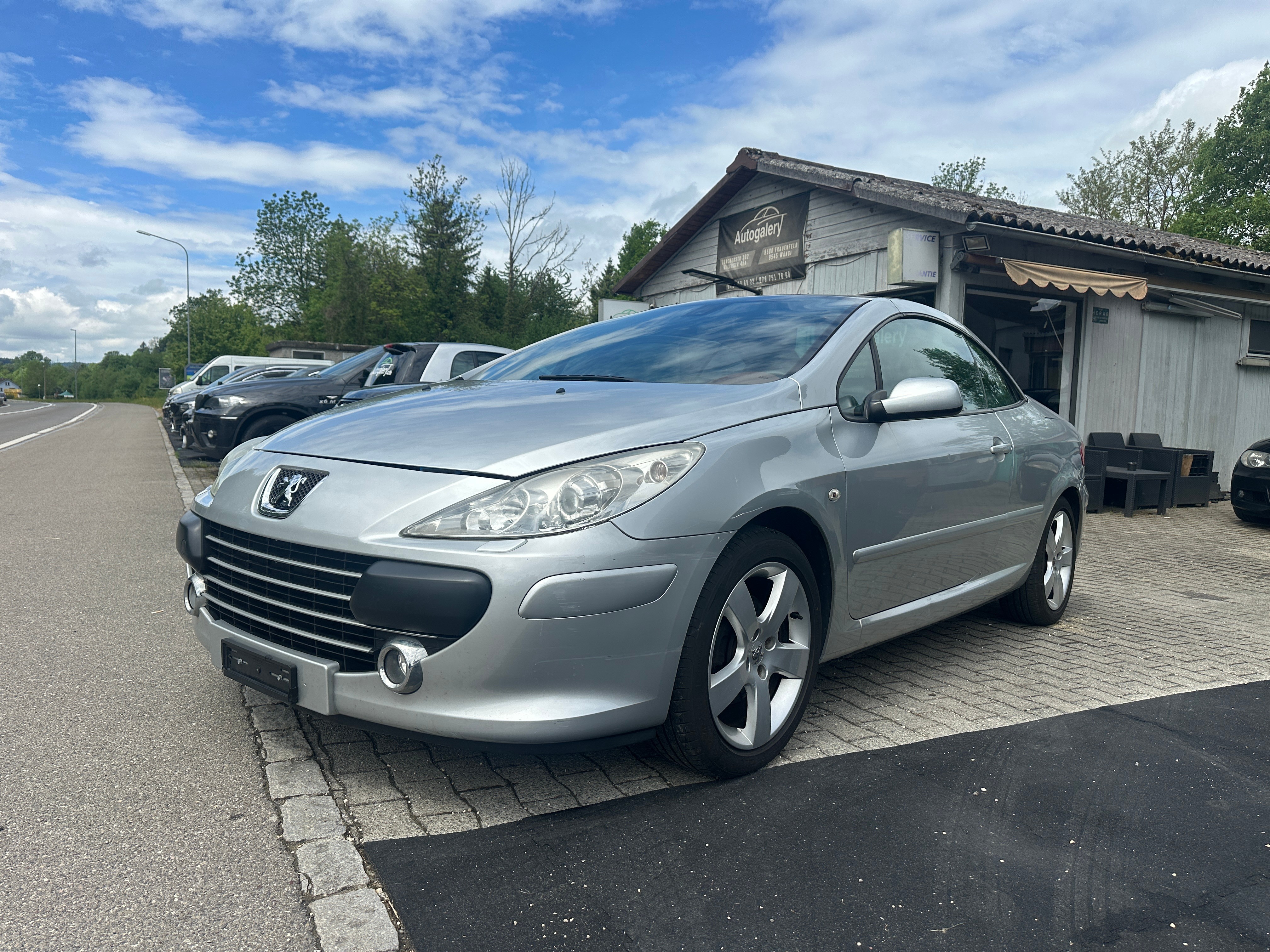 Car photo