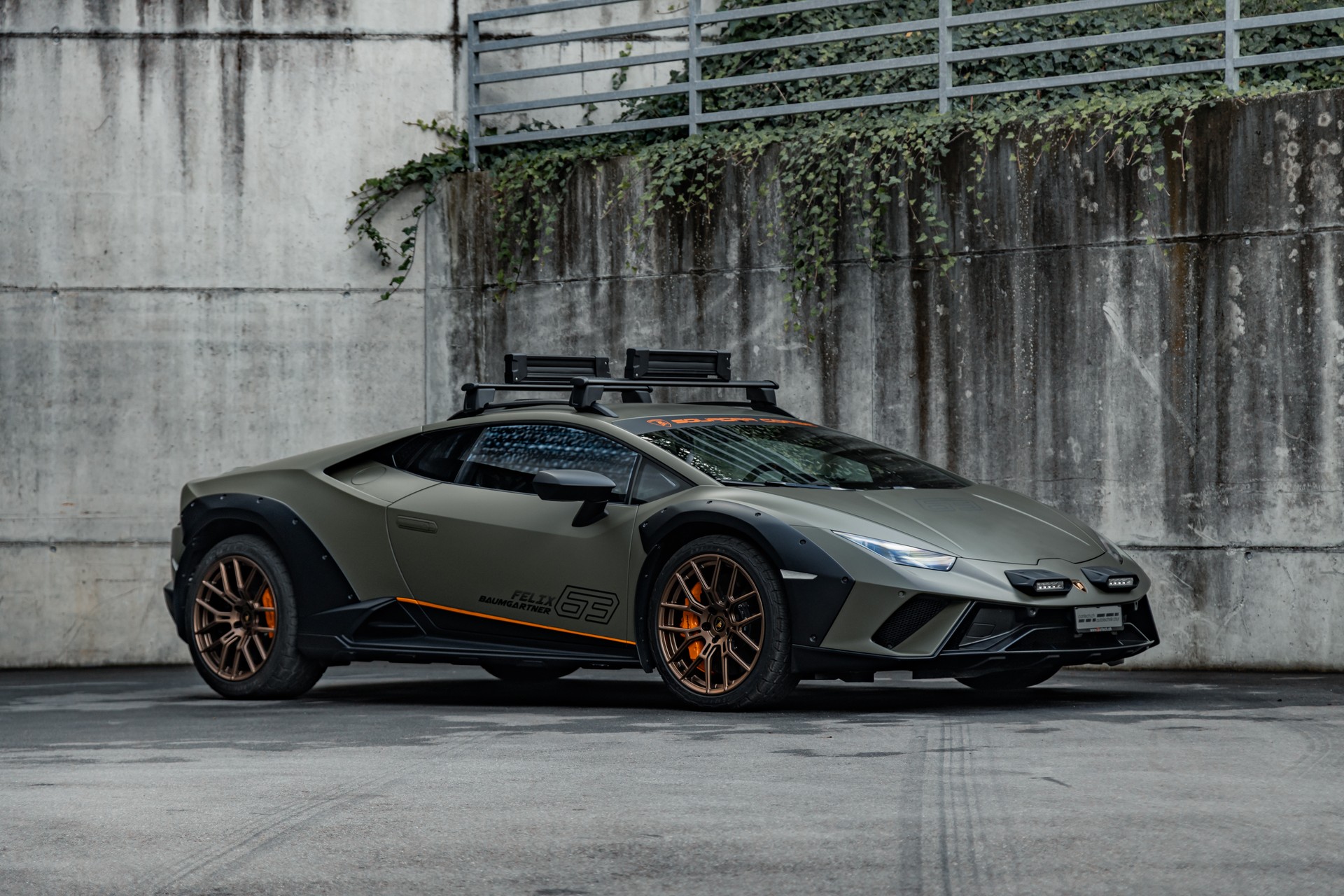 LAMBORGHINI Huracan Sterrato-image-7