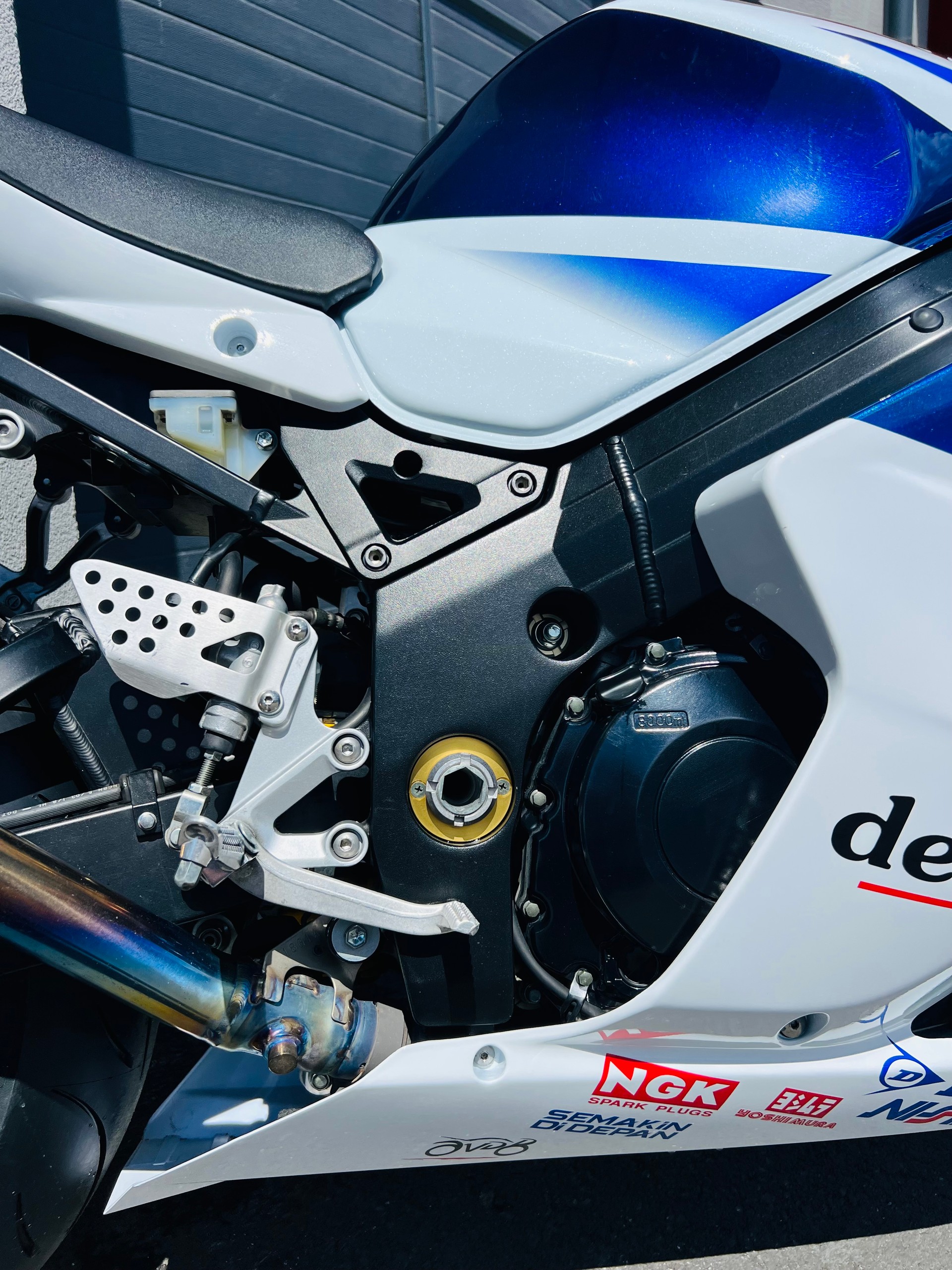 SUZUKI GSX-R 1000 I.E. K3/K4-image-5