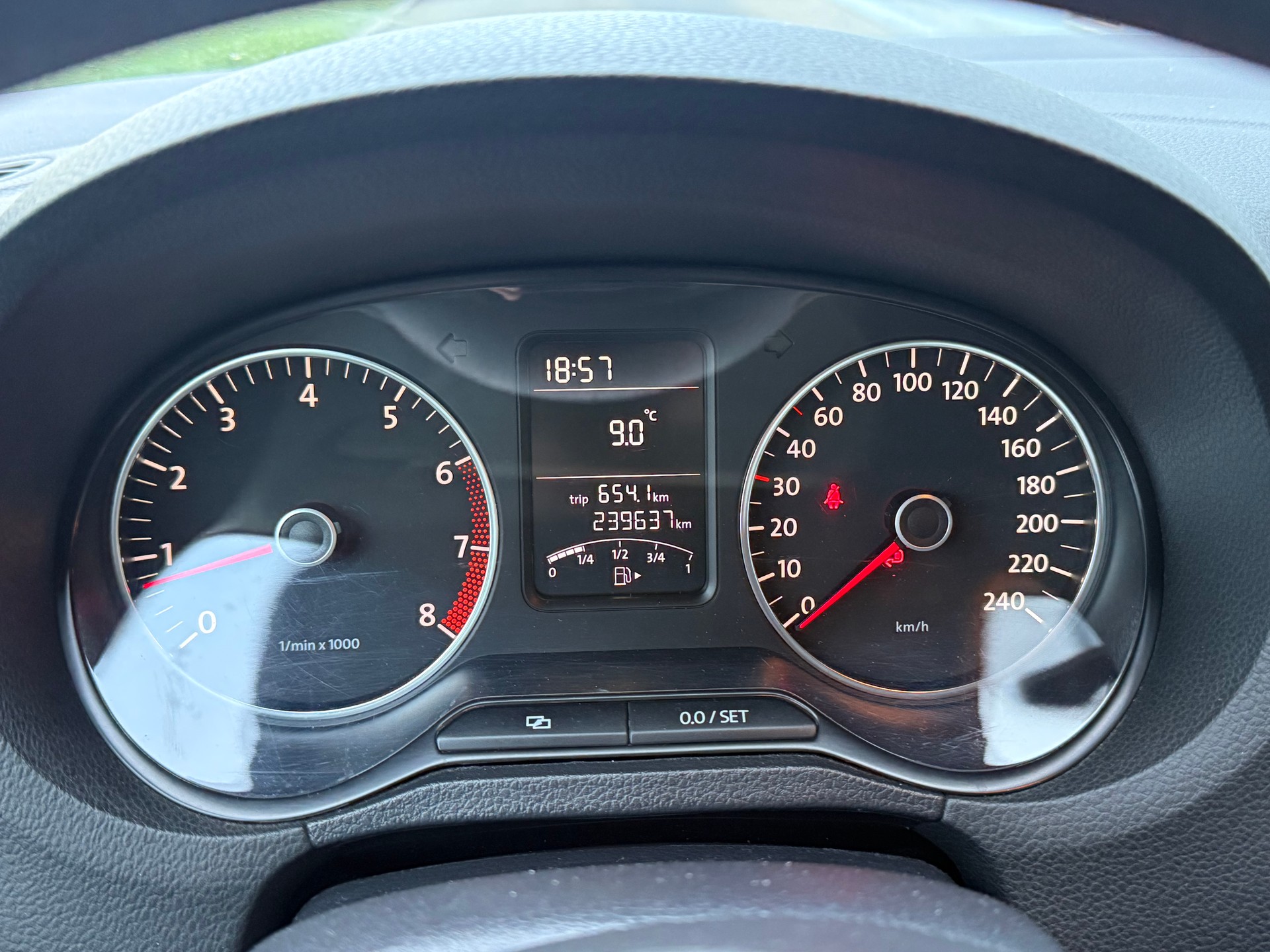 VW Polo 1.4 ab Mfk-image-10