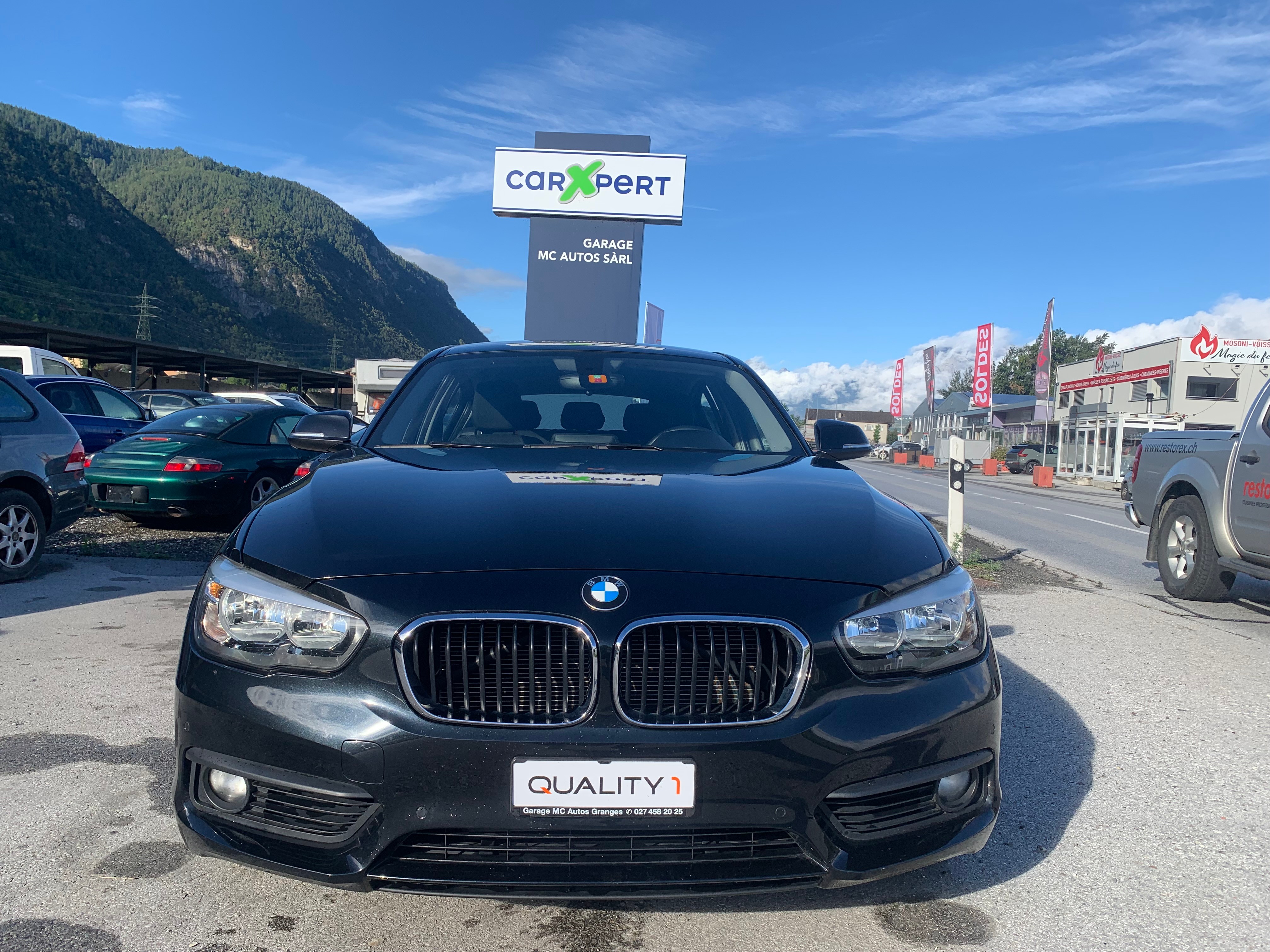 Car photo