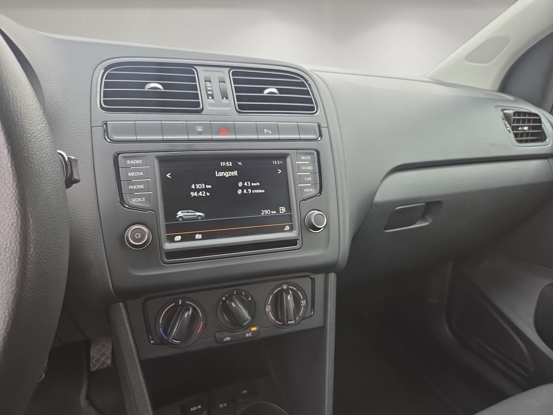 VW Polo 1.4 TDI BlueMotion Trendline-image-7