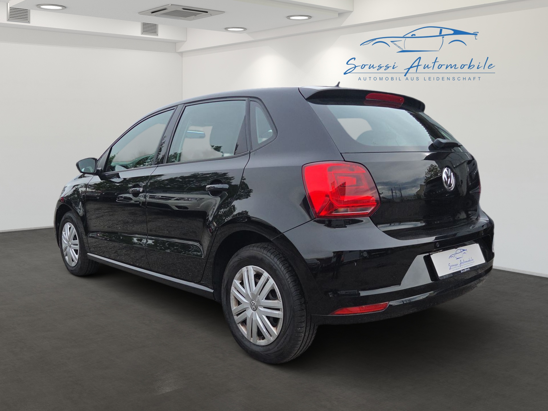 VW Polo 1.4 TDI BlueMotion Trendline-image-3