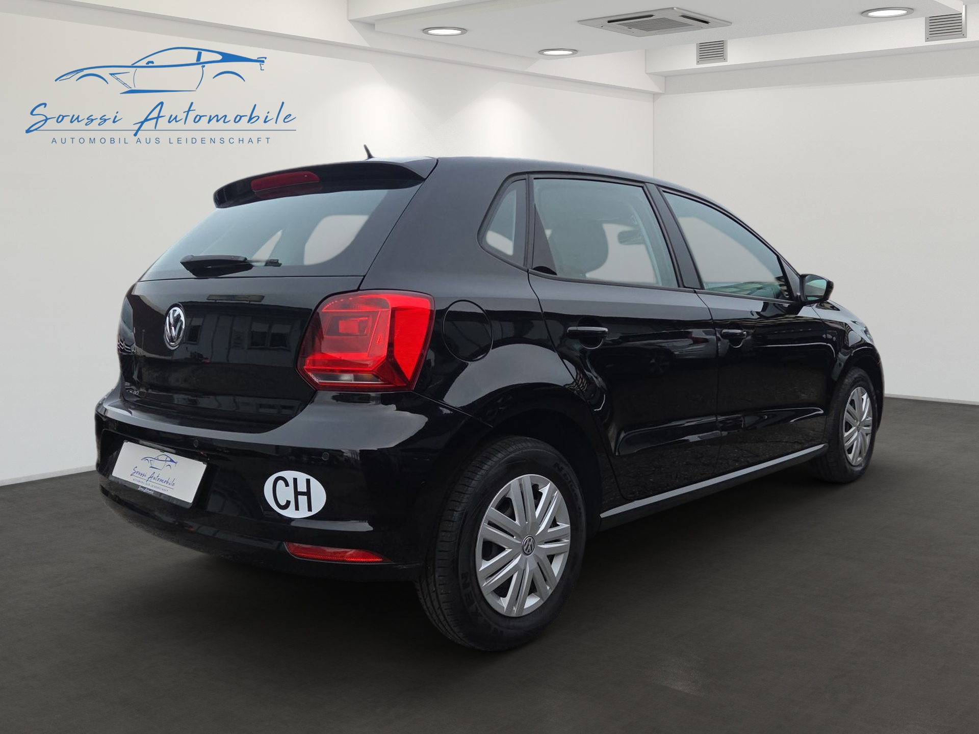 VW Polo 1.4 TDI BlueMotion Trendline-image-2