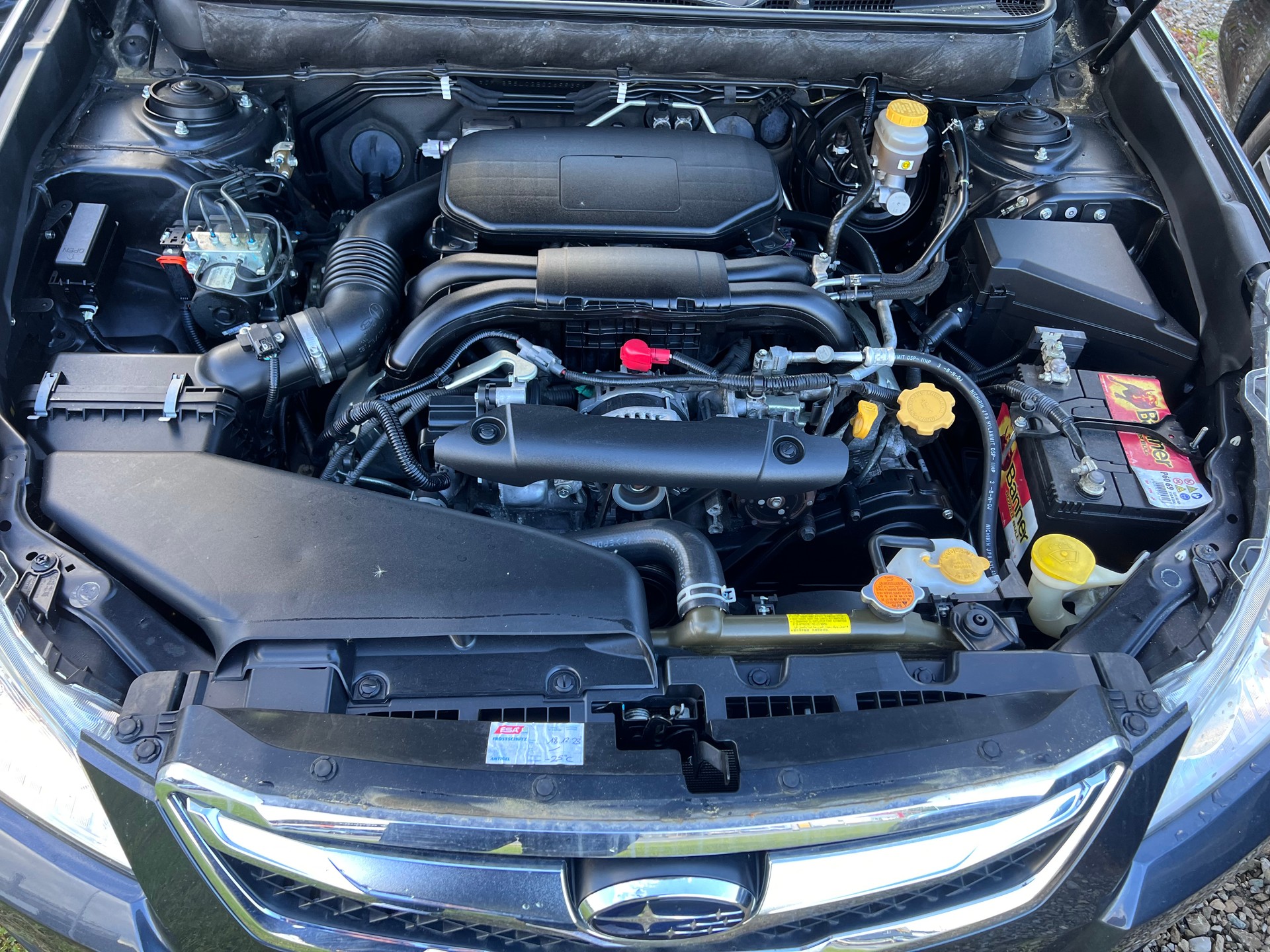 SUBARU Legacy 2.0i Limited AWD Lineartronic-image-11