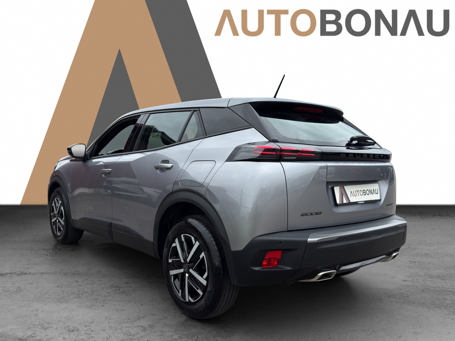 PEUGEOT 2008 1.2 Hybrid 145 Style-showroom-element-2