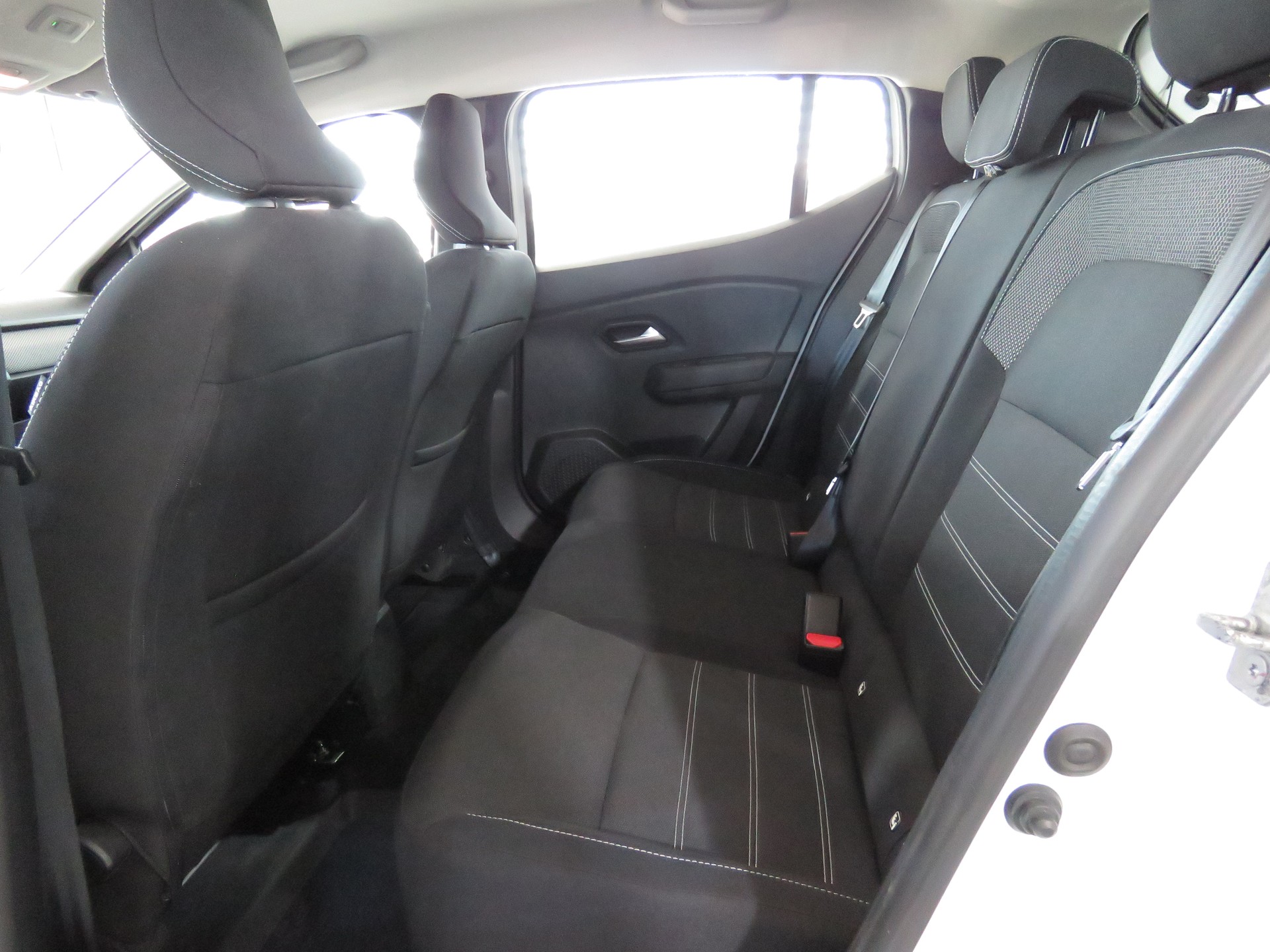 DACIA Sandero TCe 90 Comfort-image-8