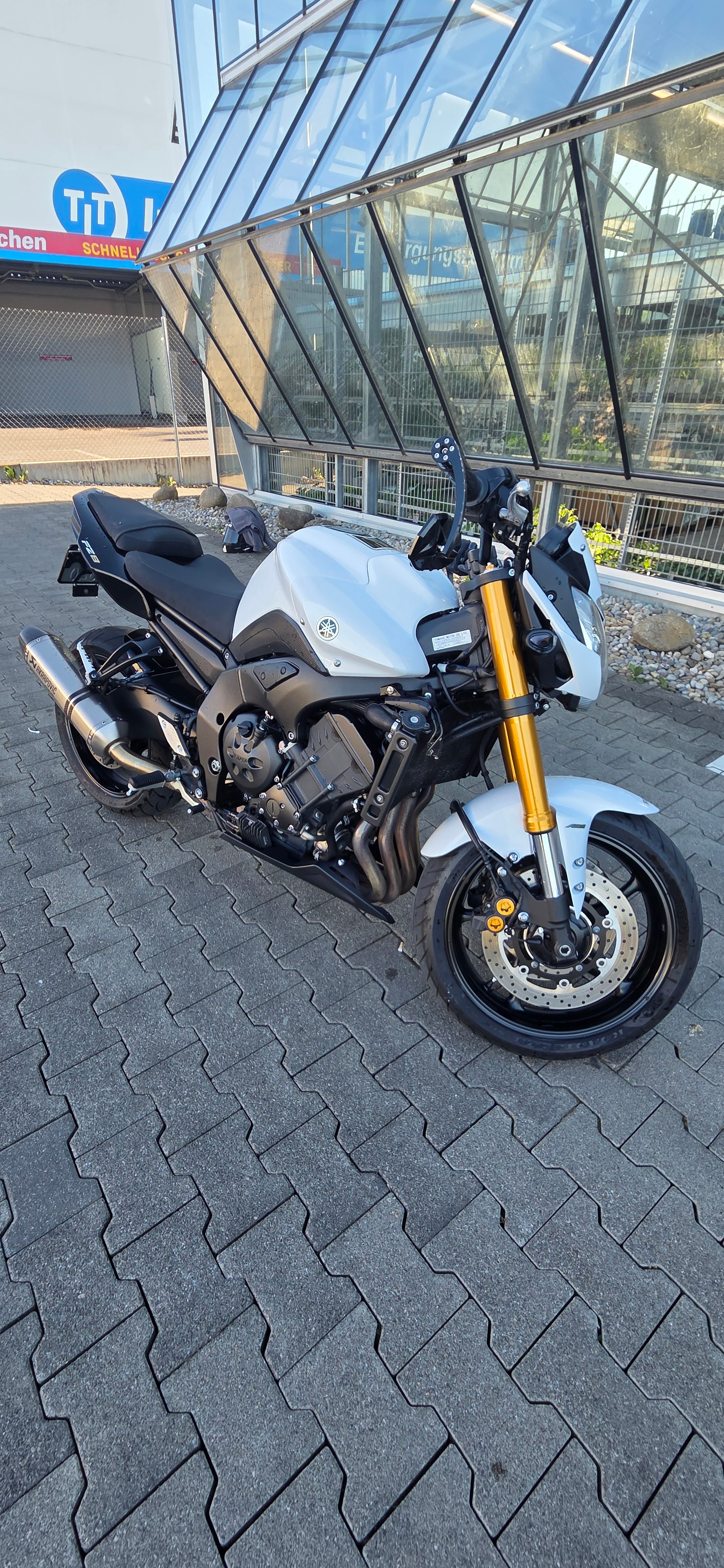 YAMAHA FZ8 N ABS