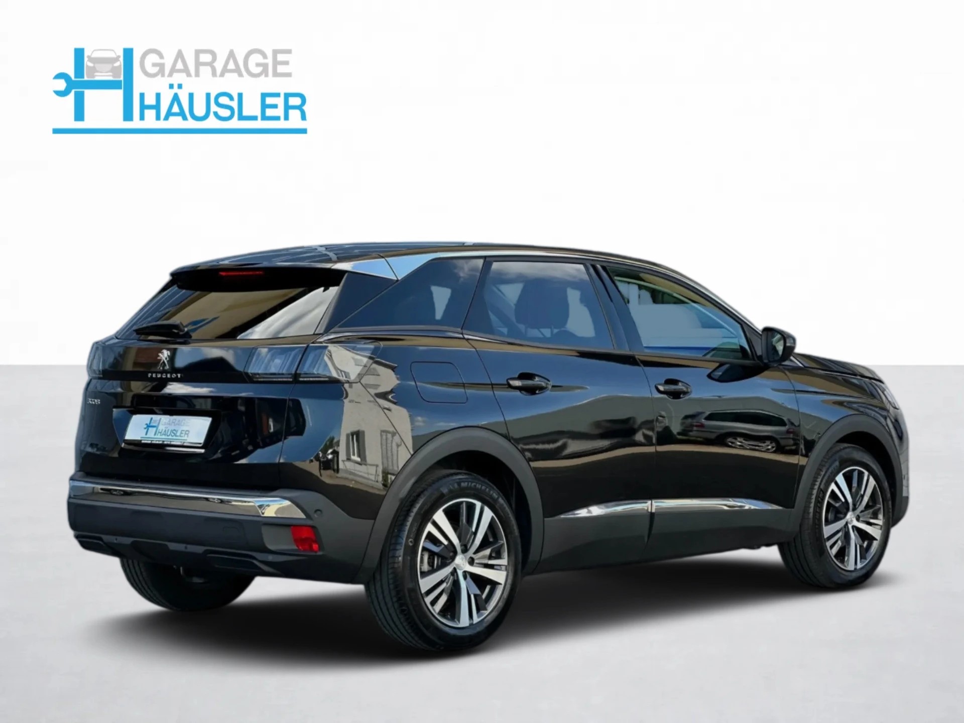 PEUGEOT 3008 1.5 BlueHDi Allure Pack EAT8-image-1